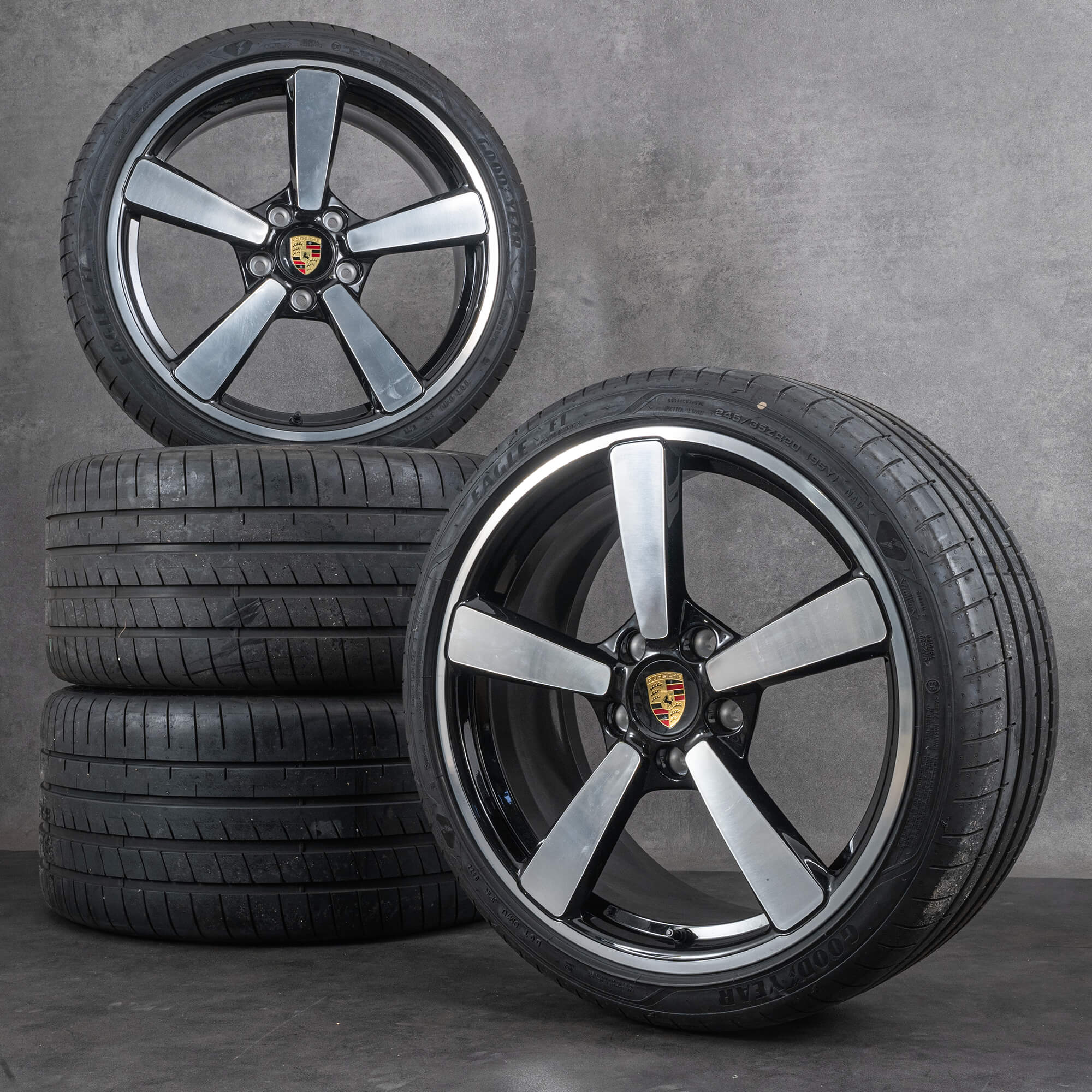 Original Porsche 992 I Felgen 20 21 Zoll Sommerräder 992044661M Exclusive schwarz glanzgedreht NEU