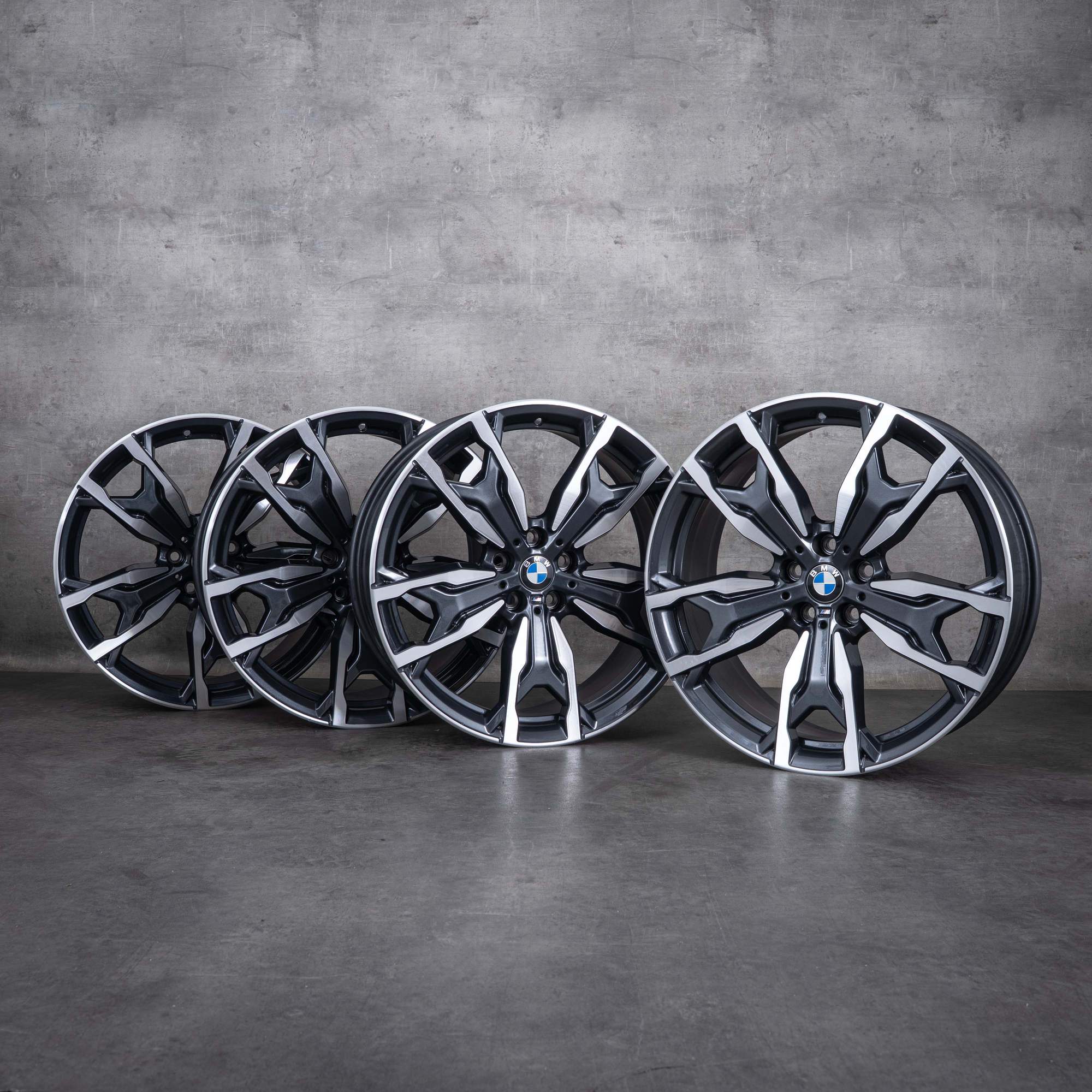Oryginalne felgi BMW X3 X4 20 cali G01 G02 Styling 787 M 8073791 8073792 orbit grey Polerowane