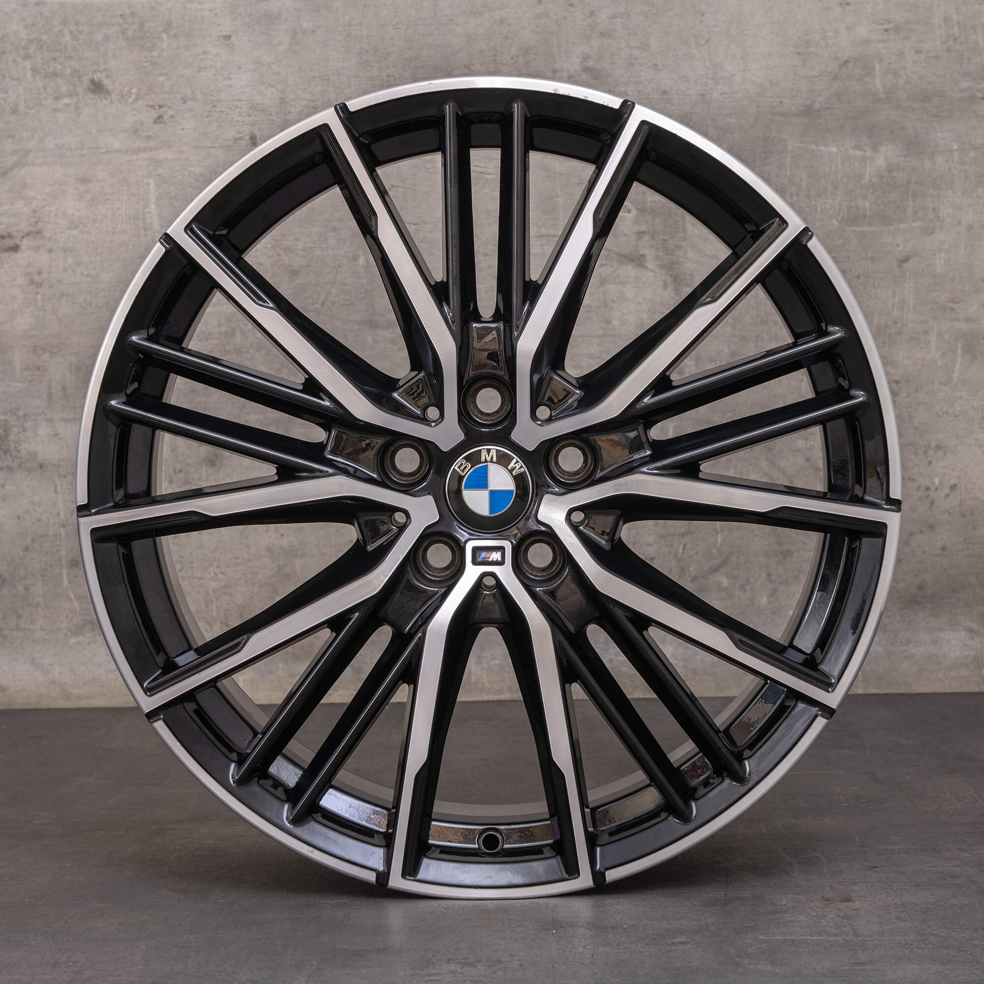 OEM BMW 1 series 2 wheels 19 inch F40 F44 Gran Coupe Styling 552 M 8092356 black glossy turned
