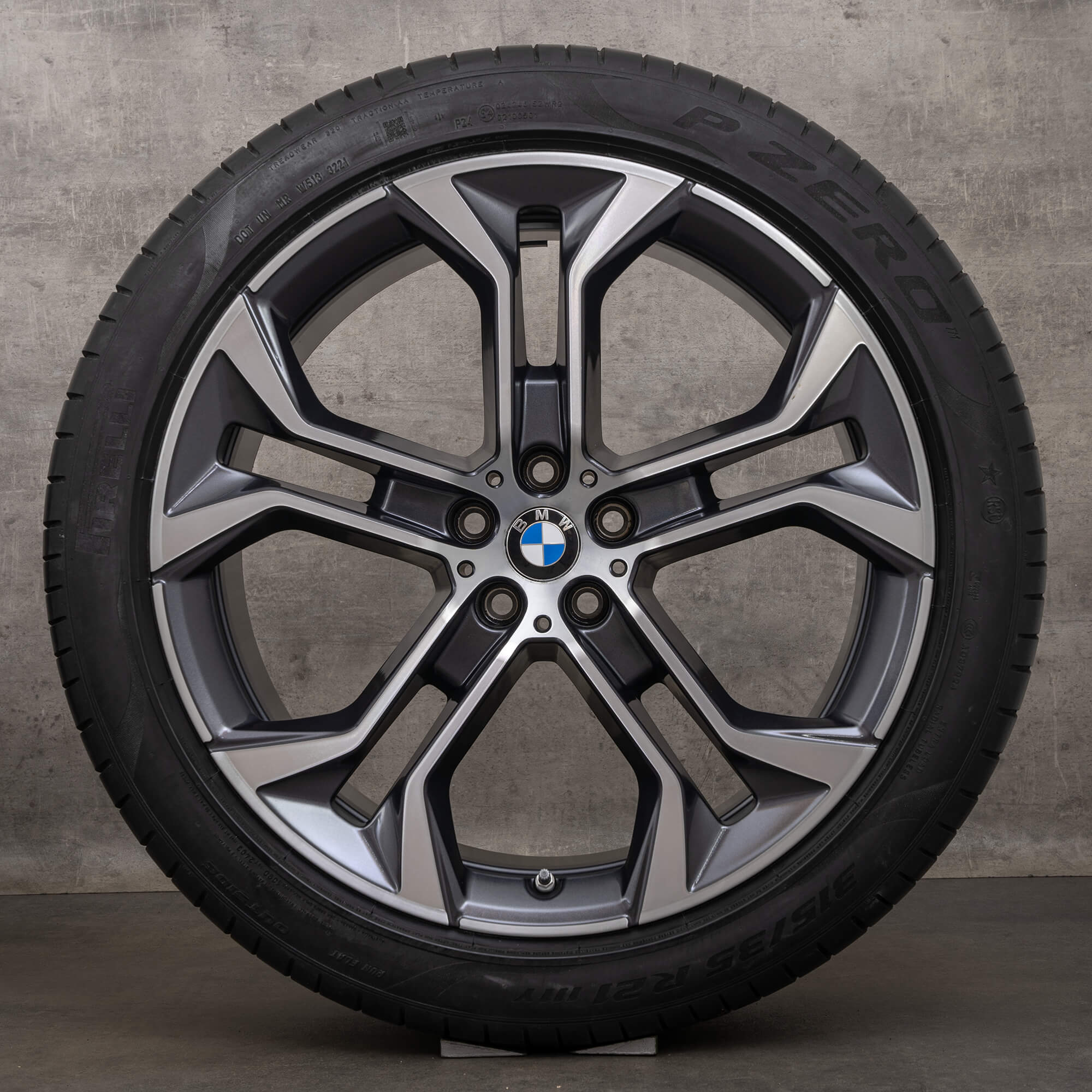 Cerchi estivi BMW X5 G05 X6 G06 da 21 pollici 744 pneumatici 6885459 6885460