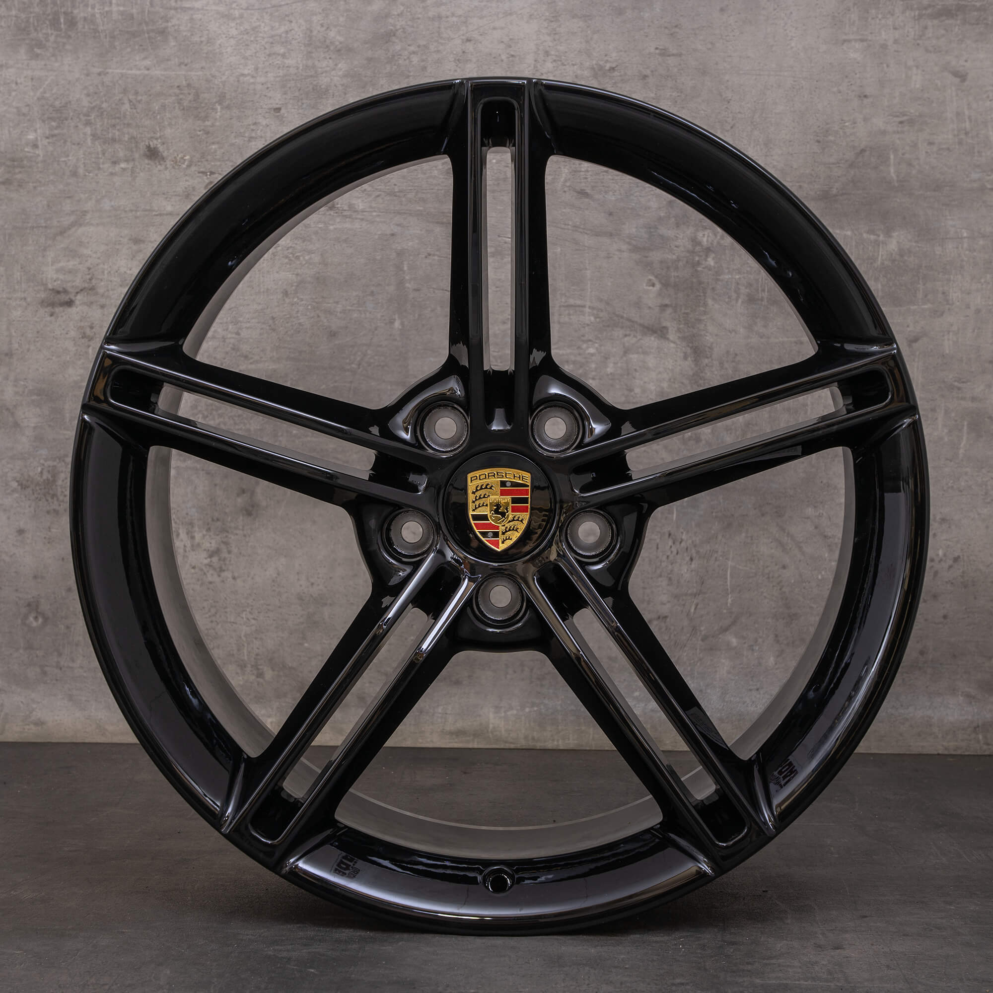 Oryginalne koła zimowe Porsche Taycan 21 cali 9J1 felgi 9J1601025AA 9J1601025AB czarny połysk NOWOŚĆ