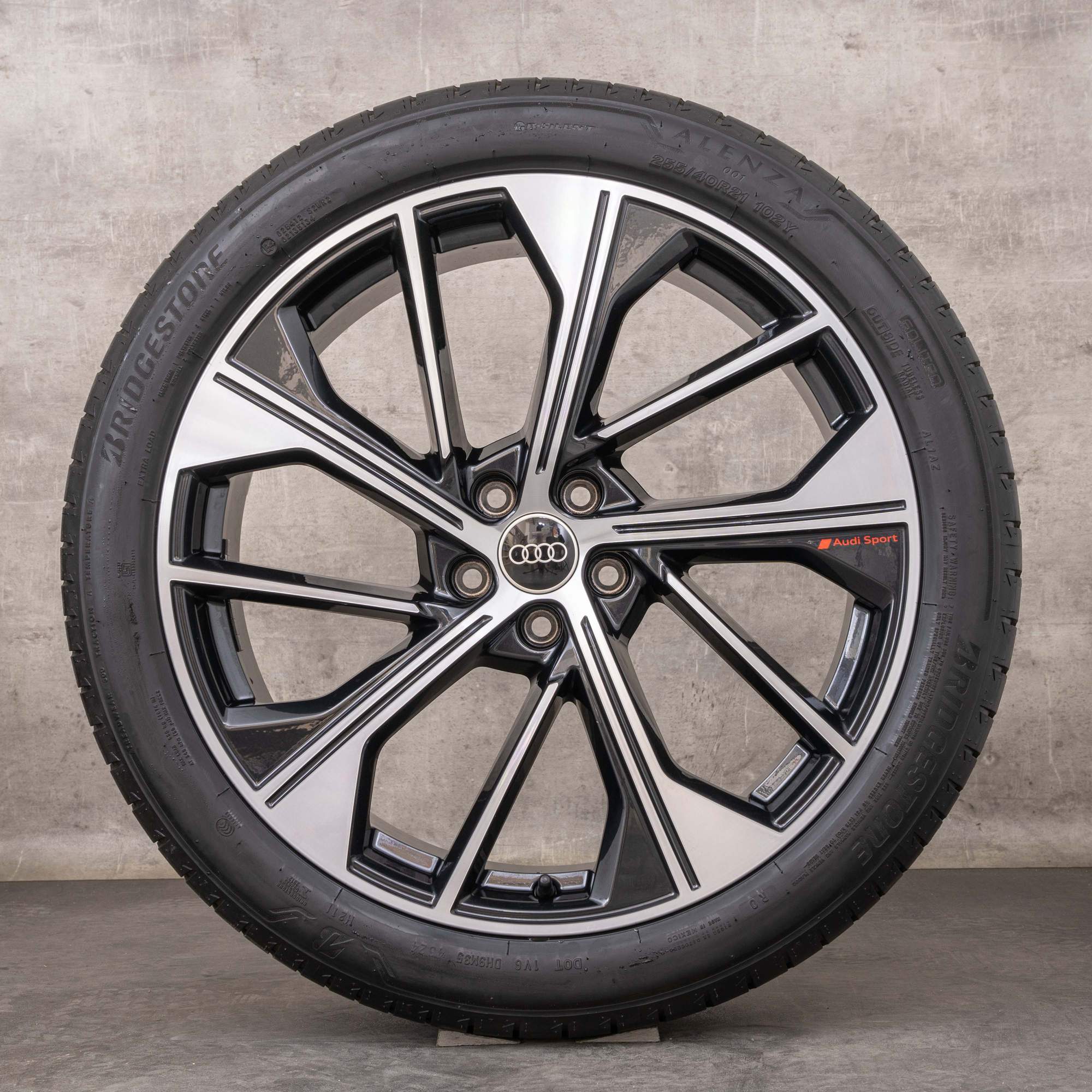 Originali Audi Q5 SQ5 cerchi auto 21 pollici FY estivi 80A601025BQ granito lucido