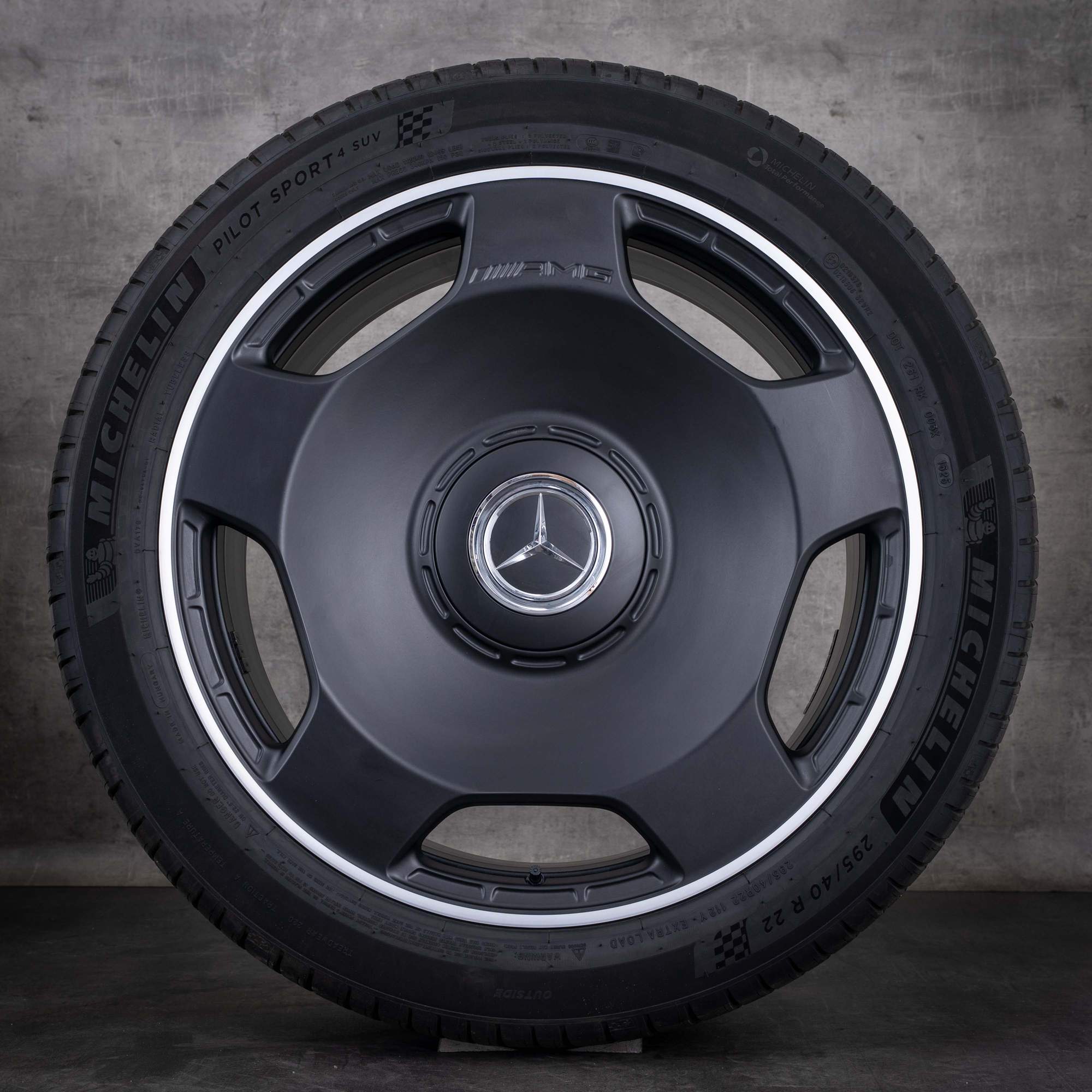 OEM Mercedes-Benz G-Class G63 AMG 22-inch W463 W465 summer wheels, Monoblock A4634014100, Matte Black, diamond cut