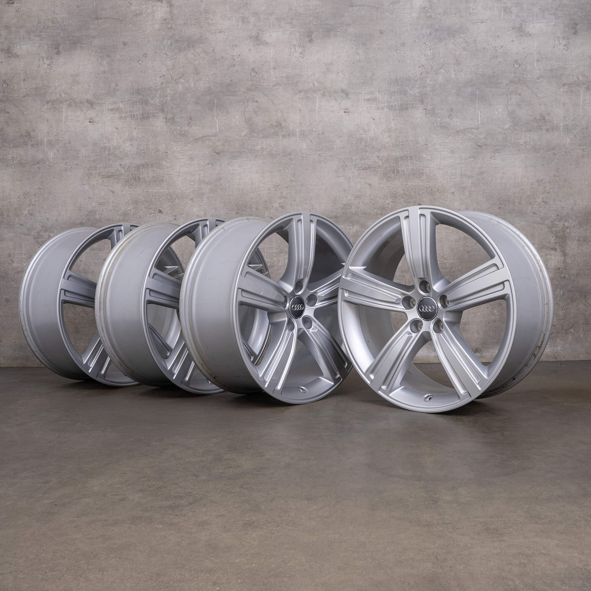 OEM Audi A8 S8 rims 19 inch 4N D5 4N0601025J silver