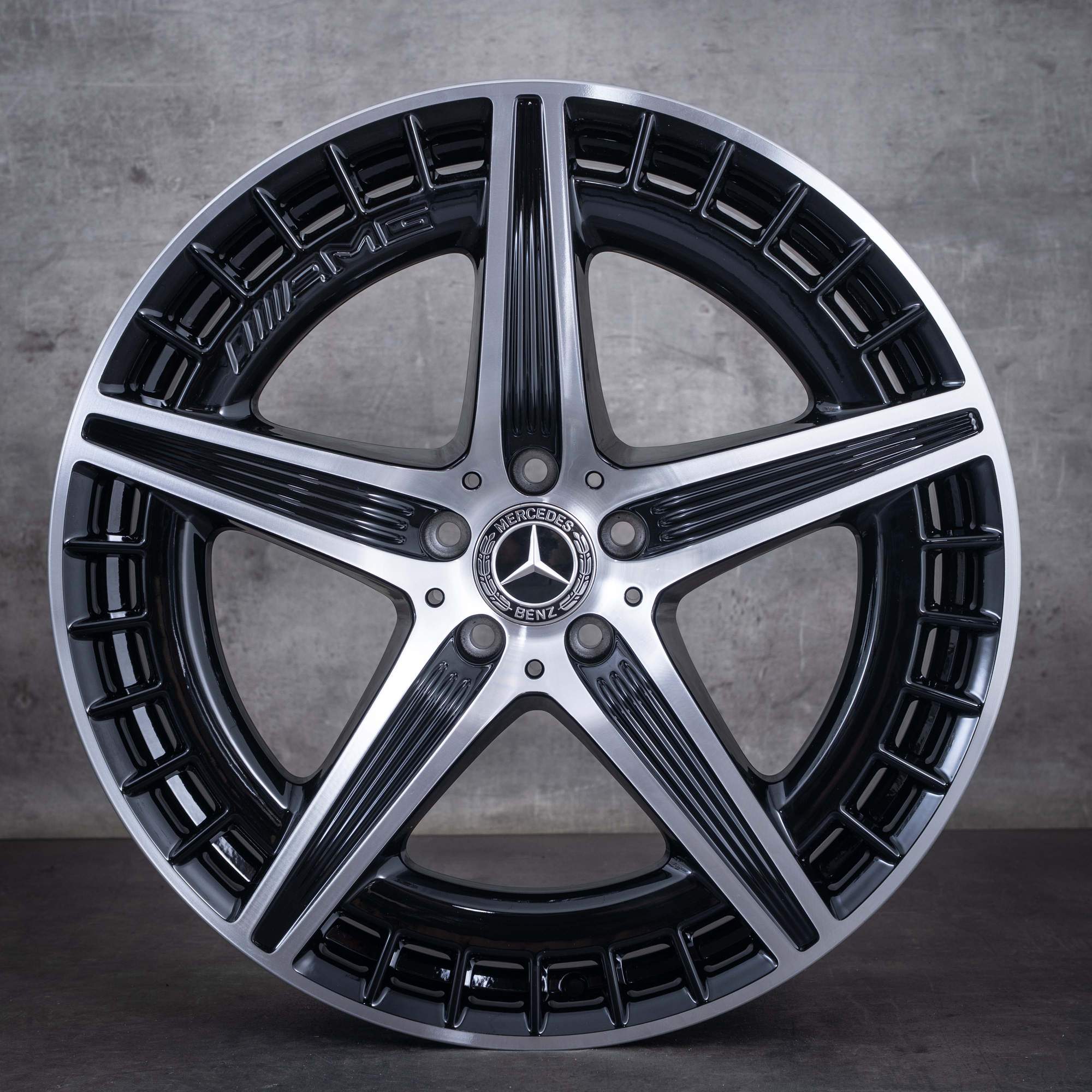 Jante originale Mercedes-Benz EQE 43 53 AMG de 21 de inci 4MATIC X294 A2944011400 negre cu suprafață diamantată în față NOI