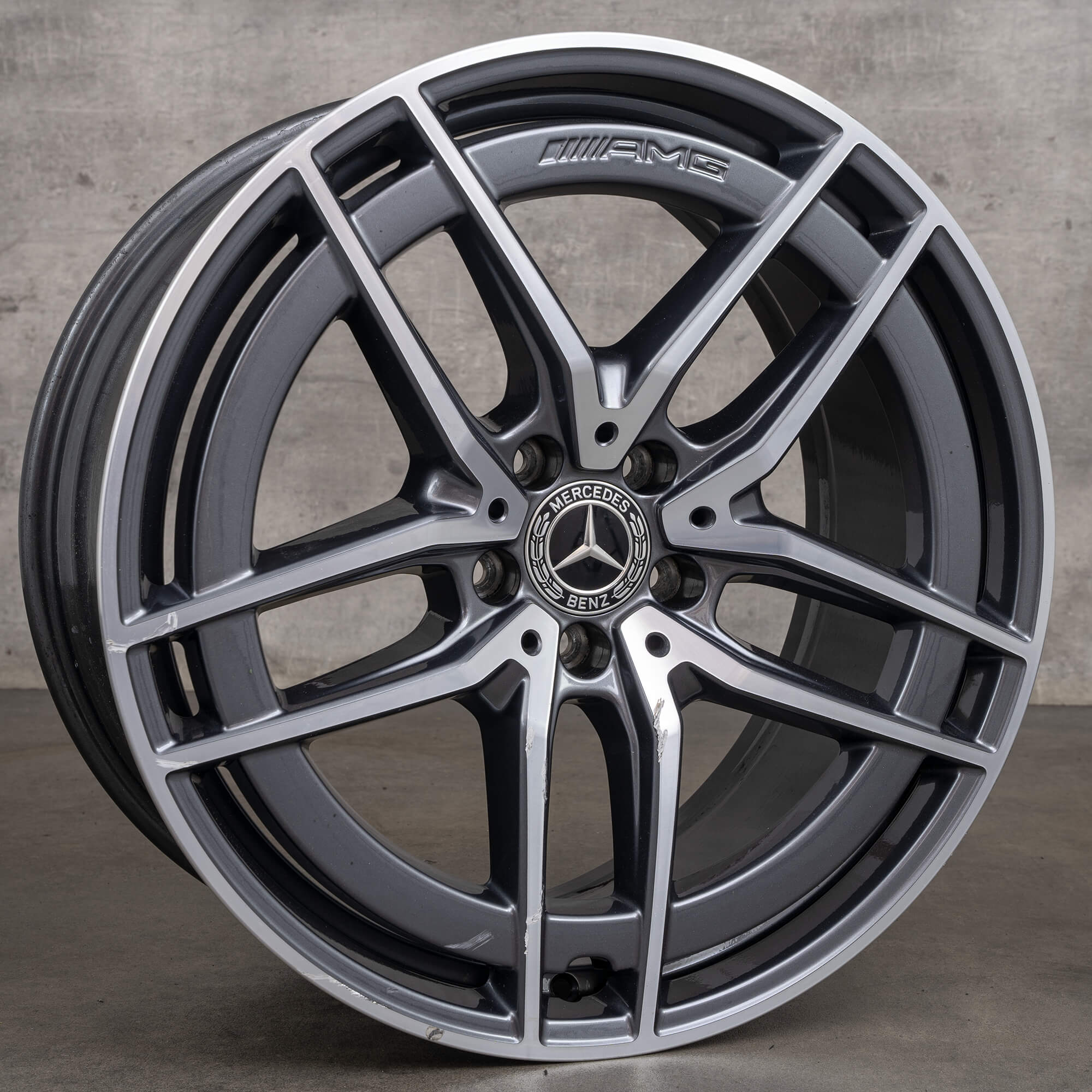 AMG Mercedes SL43 SL55 SL63 R232 20 inch rim A2324012100 himalaya gray