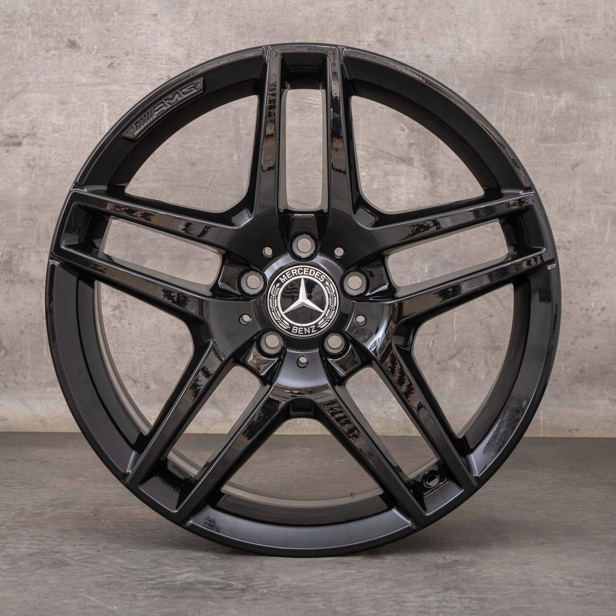 Oryginał Mercedes Benz Klasa S AMG felgi 19 cali W222 A217 C217 koła letnie A2224010000 czarny błyszczący