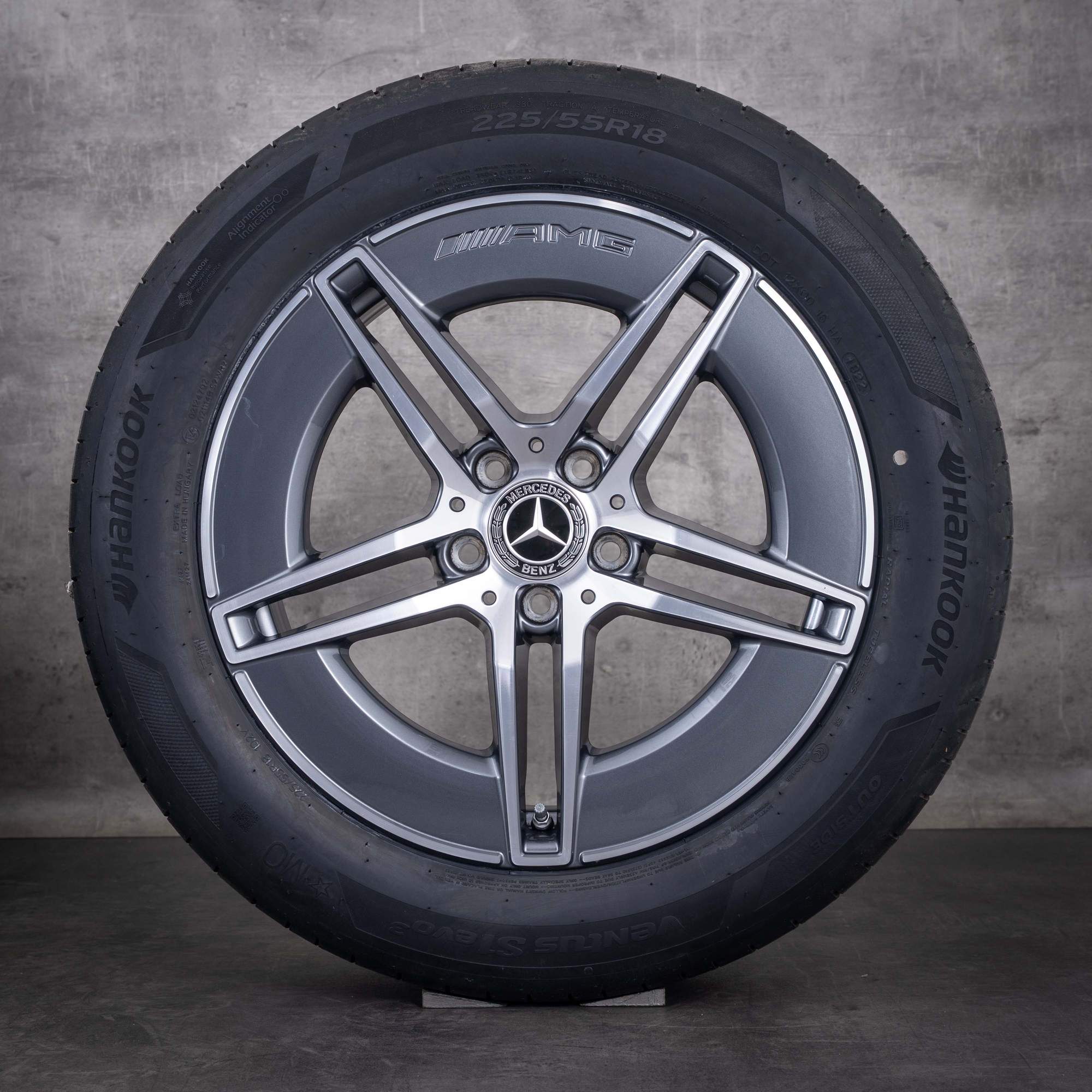OEM Mercedes-Benz E-Class AMG 18inch rims W214 S214 summer wheels A2144011700 Himalaya Gray diamond cut