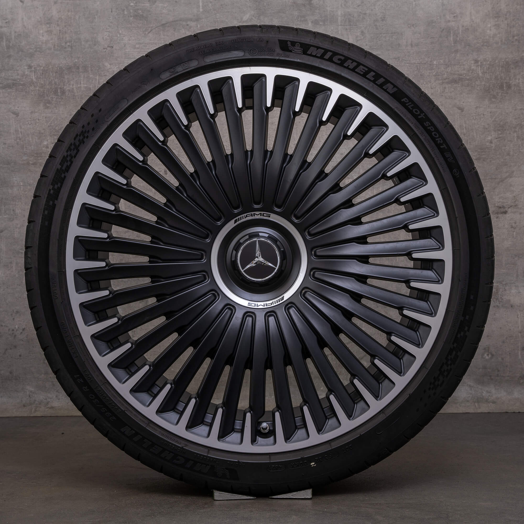 Orijinal Mercedes Benz EQE 43 53 AMG jantlar 21 inç V295 kış jantları A2954013100 A2954013200 siyah mat parlak tornalanmış