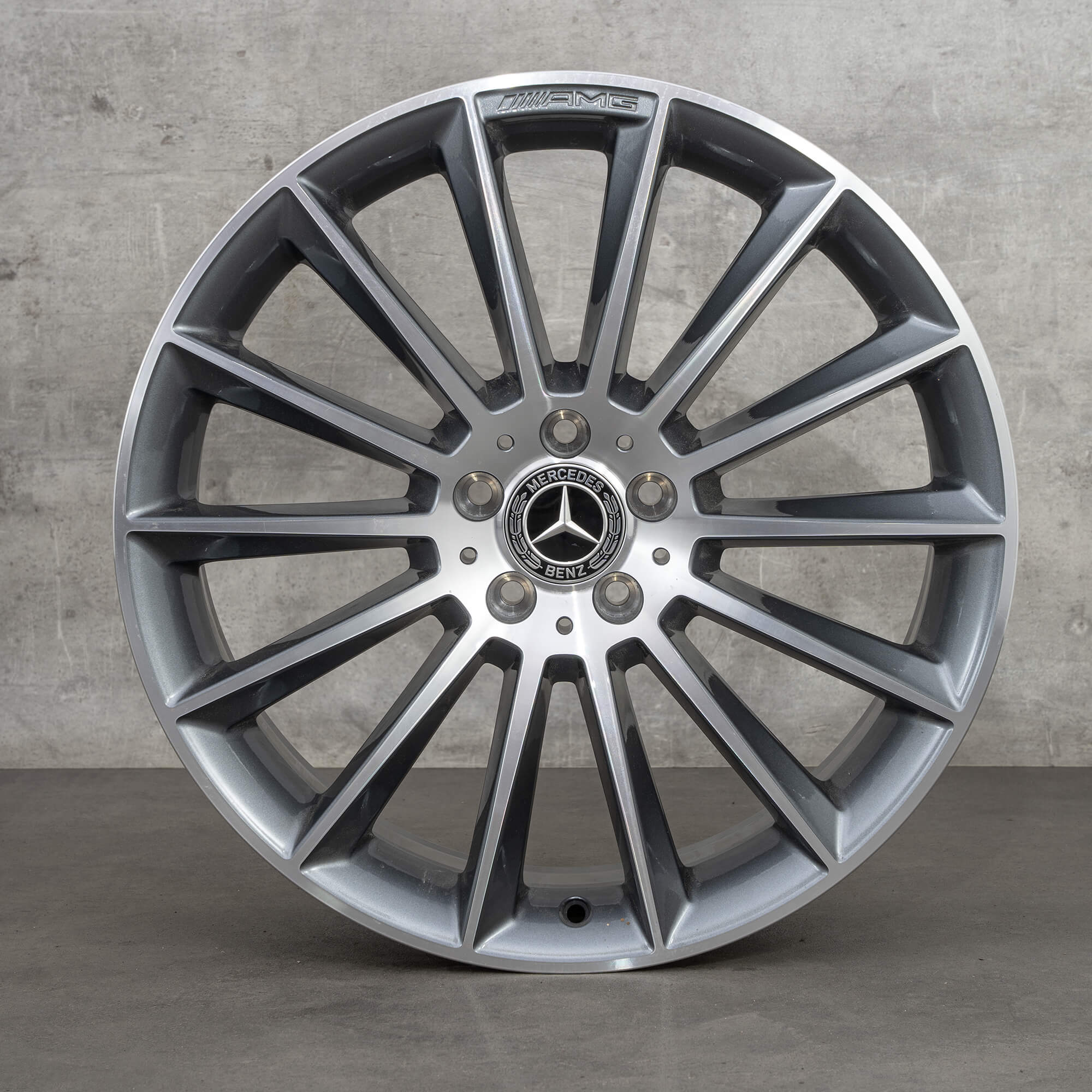 Original Mercedes Benz CLS AMG fælge 20 tommer W257 C257 A2574011900 A2574012000 himalaya grey glossy turned NEW