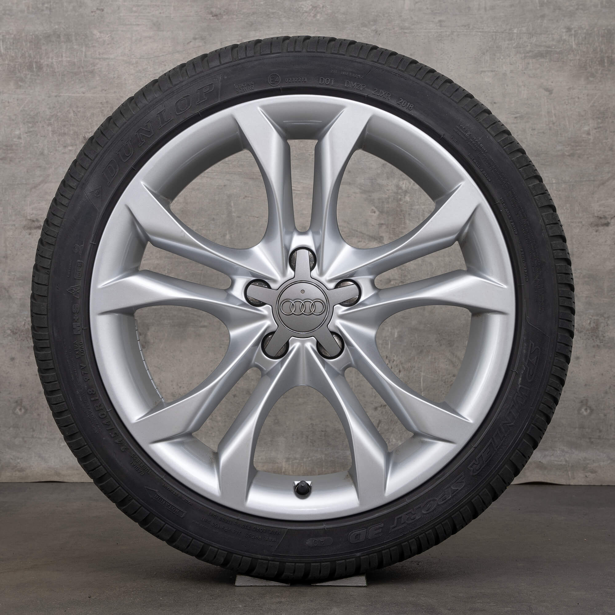 Audi A5 S5 8T F5 winter wheels 18 inch rims tires 8T0601025A