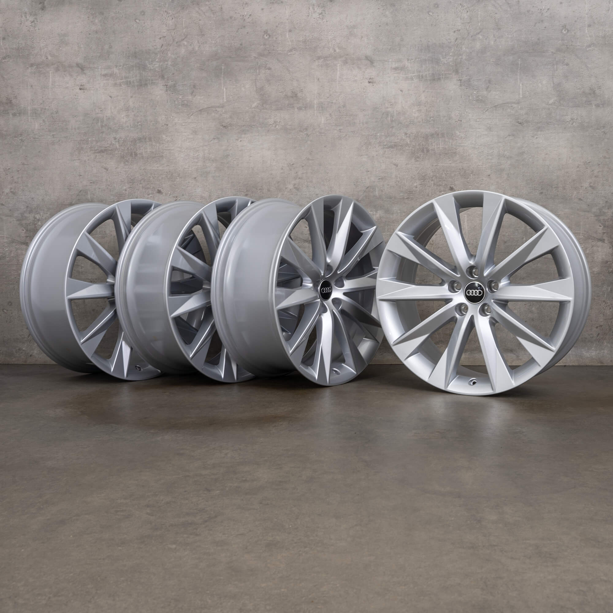 OEM Audi A6 Allroad rims 20 inch 4K C8 Astrum 4K9071490A silver NEW