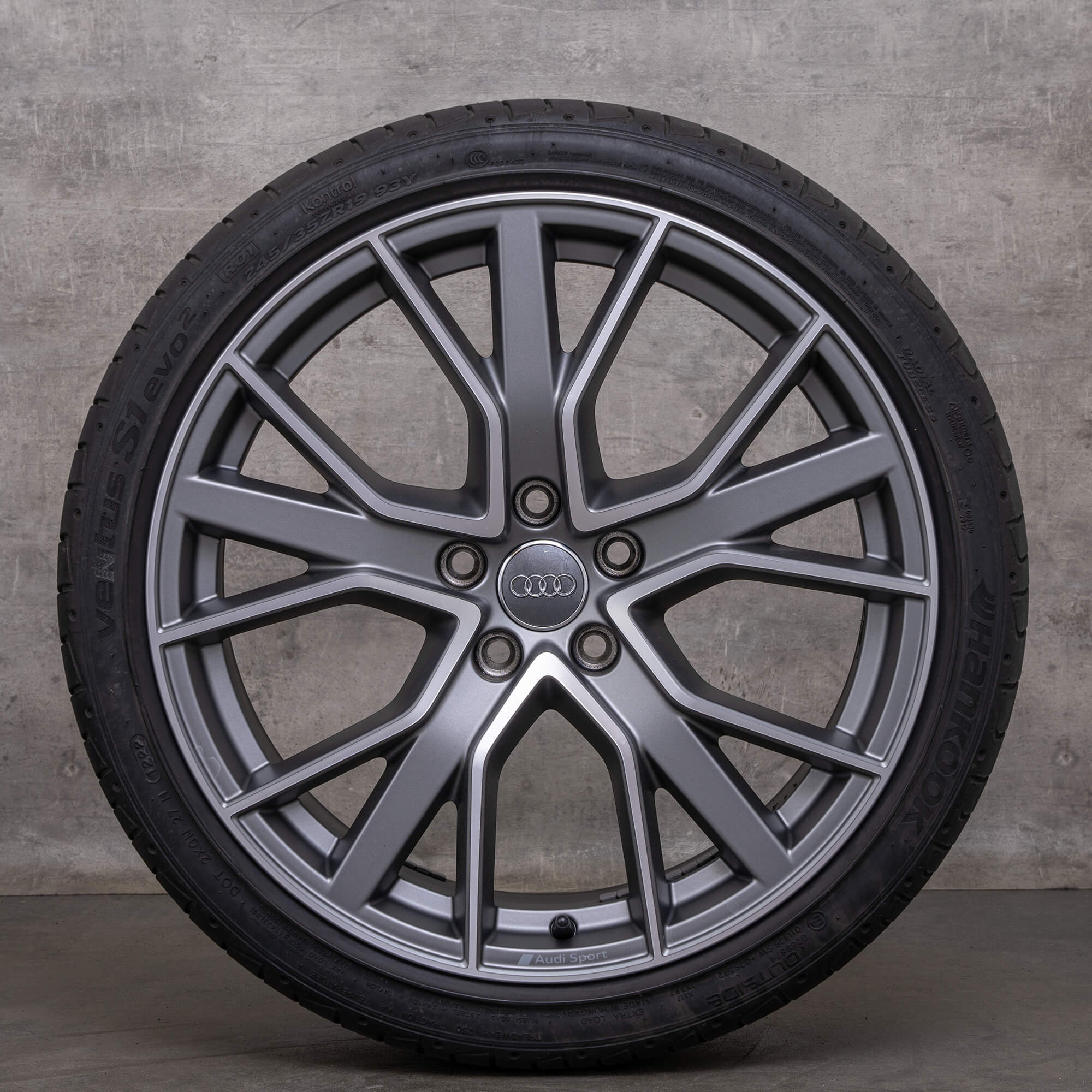 Originale Audi A4 S4 fælge 19 tommer 8W B9 sommerhjul 8W0601025DH antracit poleret
