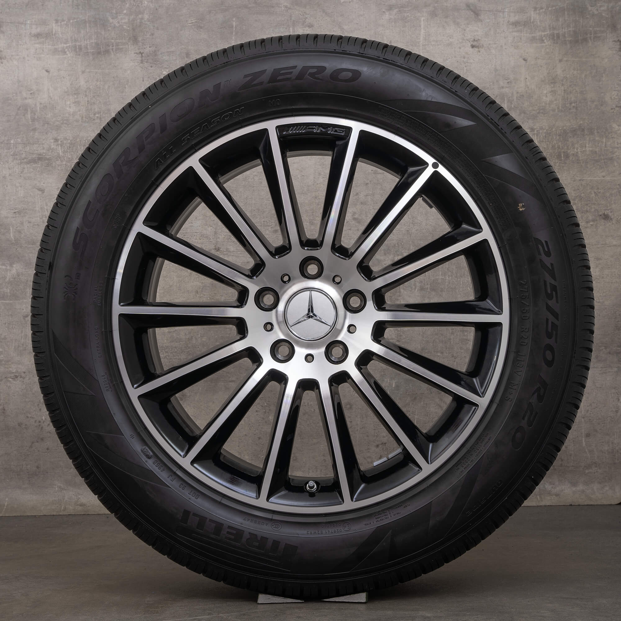 AMG Mercedes Benz G Klasse W463 G350d G400d G500 20 Zoll Felgen Allwetterreifen