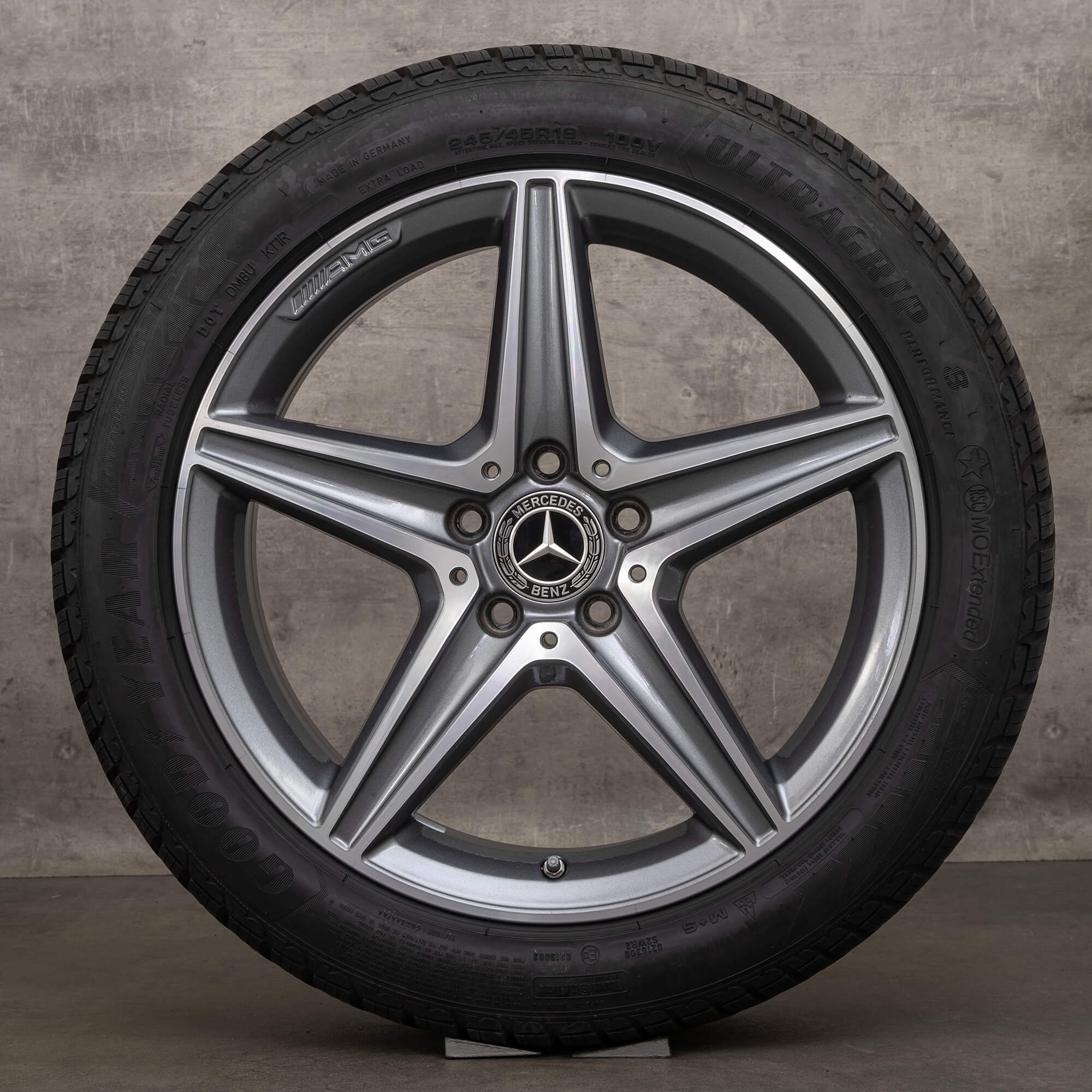 Alkuperäiset AMG Mercedes W213 S213 C238 18 tuuman talvirenkaat vanteet