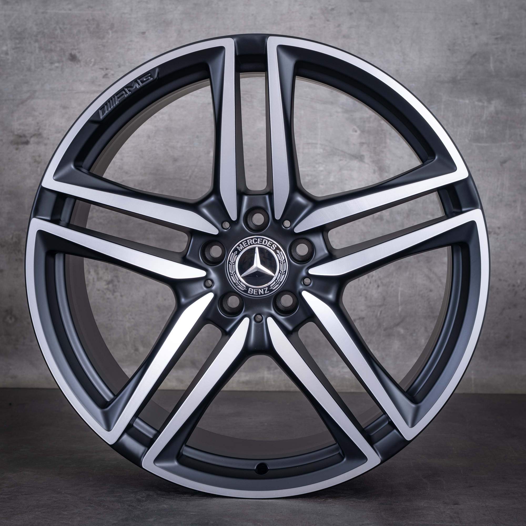 OEM Mercedes-Benz E-Class E63 S AMG winter wheels 20inch W213 S213 rims A2134012800 A2134012900 matte black diamond cut front NEW