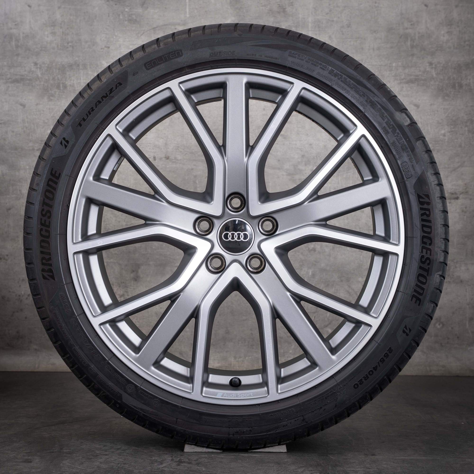 Alkuperäiset Audi A6 S6 -vanteet 20 tuumaa 4K C8 kesäpyörät 4K0601025AB mattatitaaninen Kiillotettu