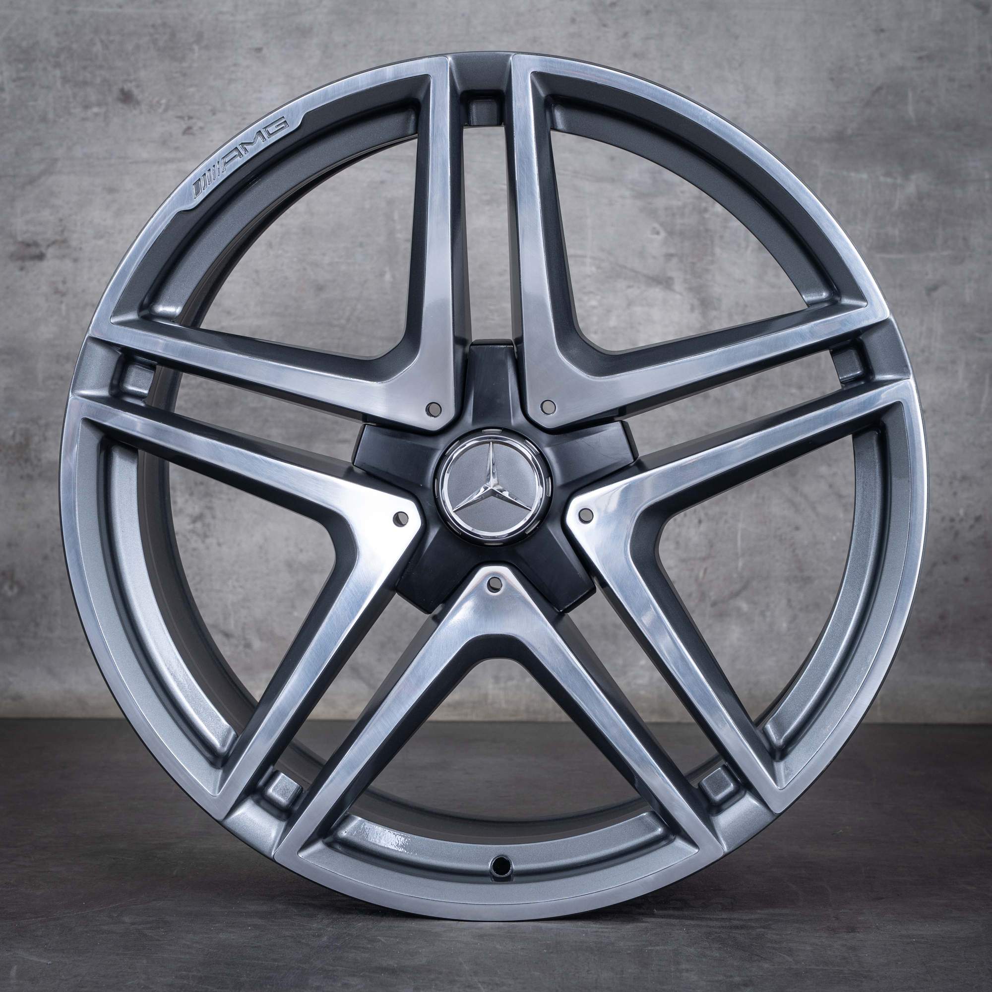 Alkuperäiset Mercedes Benz S-sarja S63 S65 AMG vanteet 20 tuuman W222 A217 C217 kesäpyörät A2224010800 A2224010900 himalajanharmaa kiillotettu