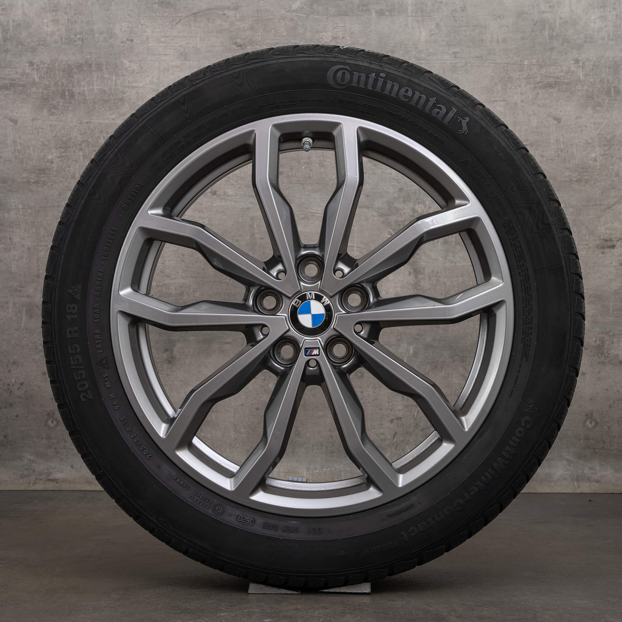 Originale BMW X1 X2 vinterhjul 18 tommer F48 F39 felger styling 771 M 6877550 jerngrå