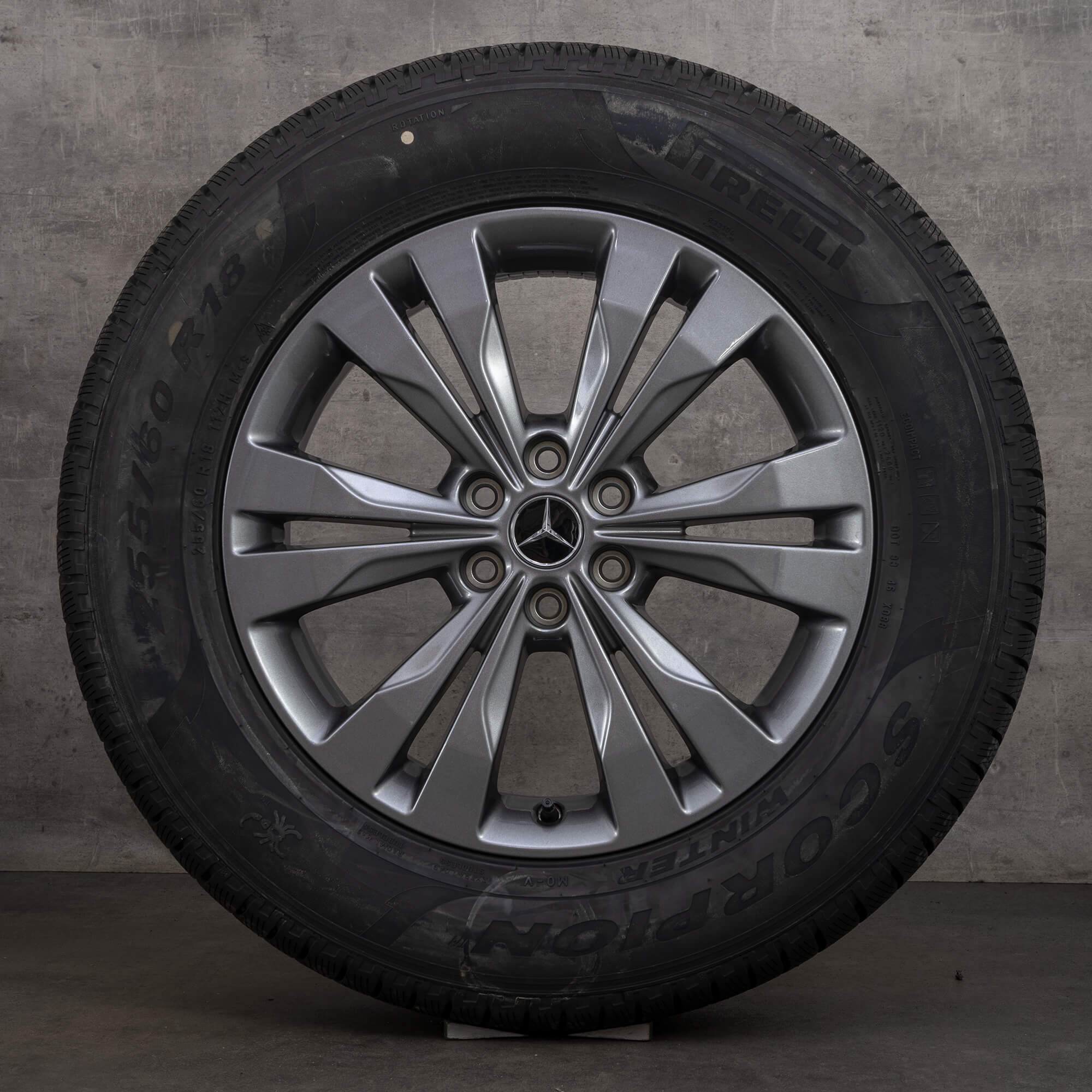 Alkuperäiset Mercedes Benz X-sarjan talvirenkaat 18 tuuman W470 vanteet N83801 harmaa UUSI
