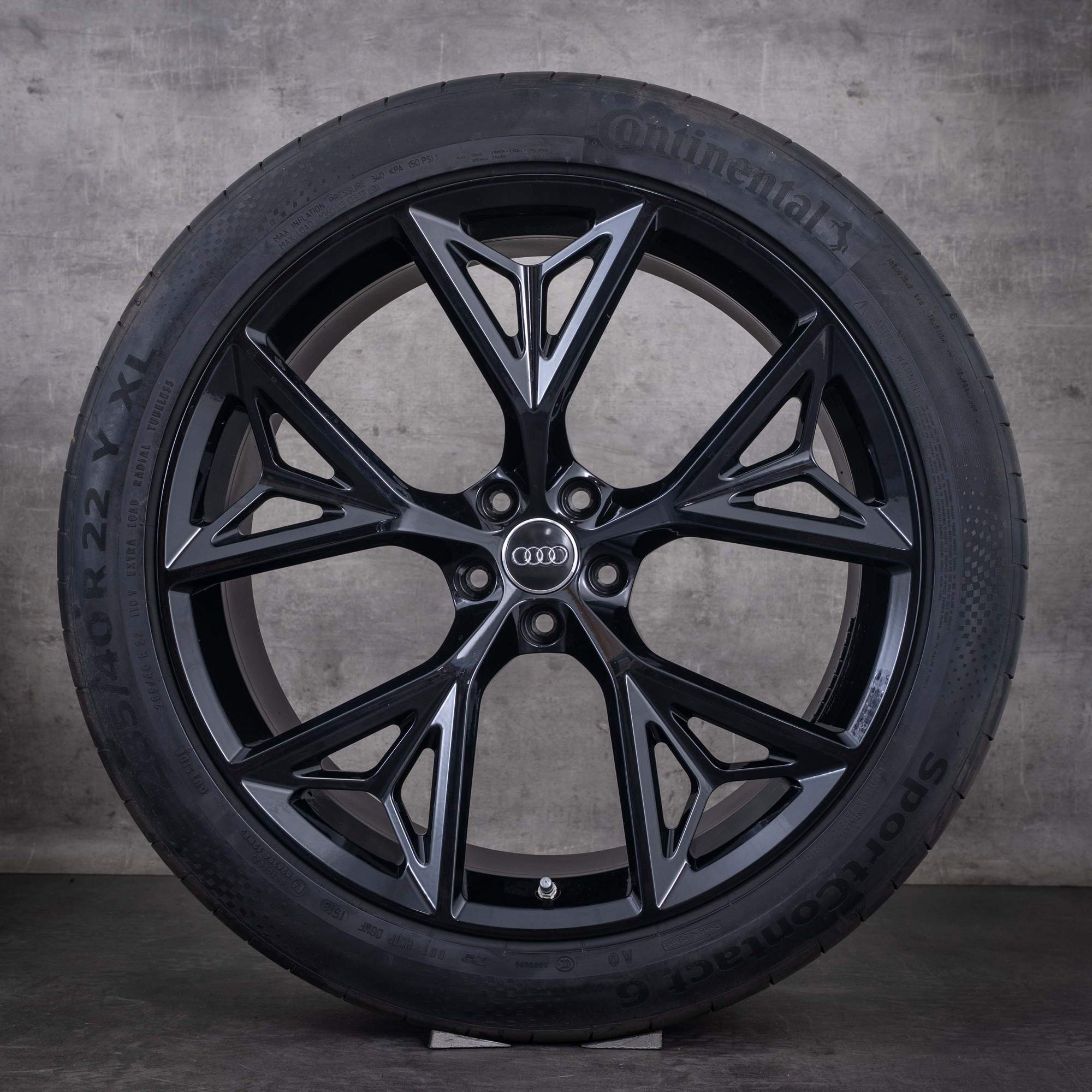 OEM Audi Q8 SQ8 22inch 4M8 summer wheels 4M8601025AB Gloss Black