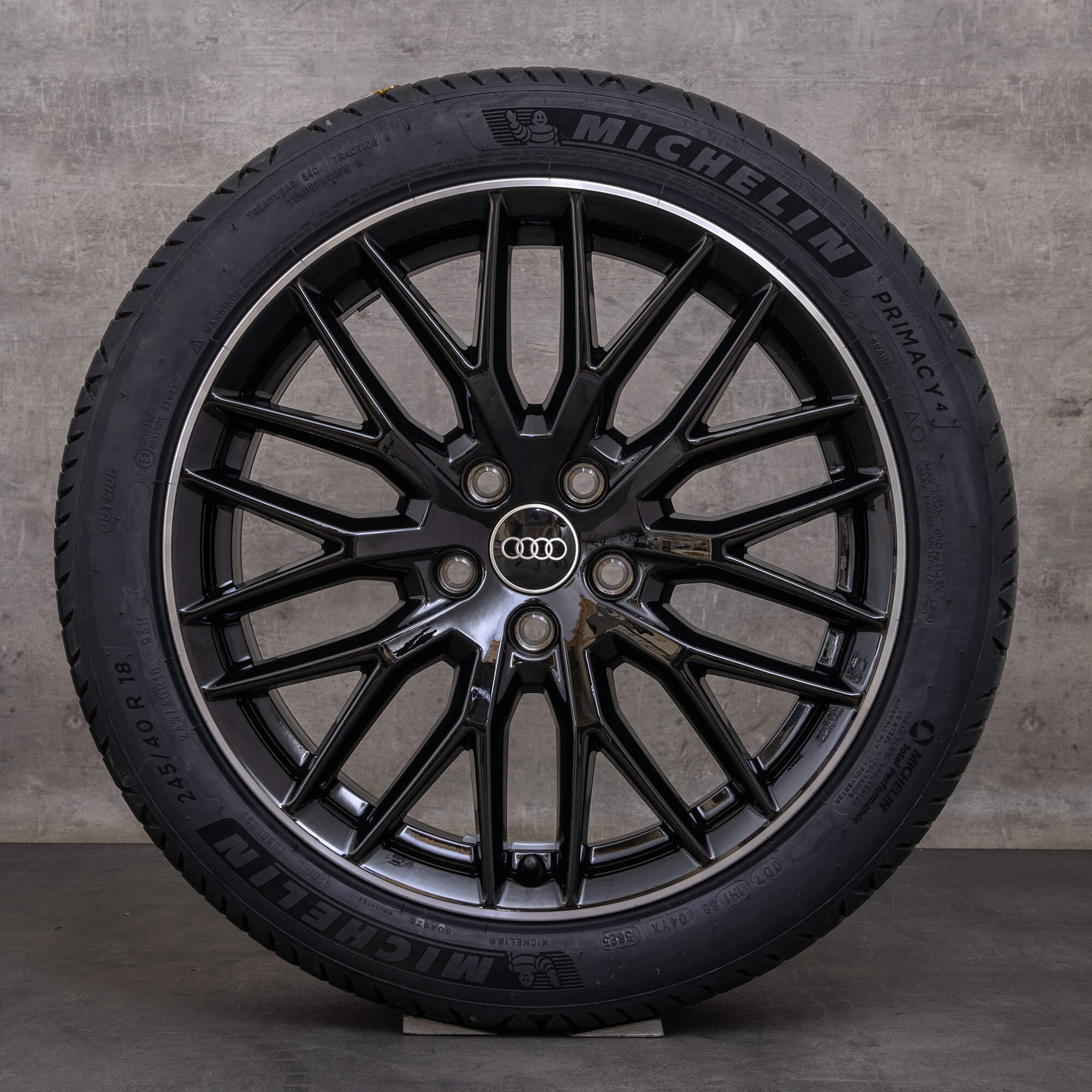 Original Audi A4 S4 Felgen 18 Zoll 8W B9 Sommerräder 8W0601025Q schwarz glanzgedreht NEU