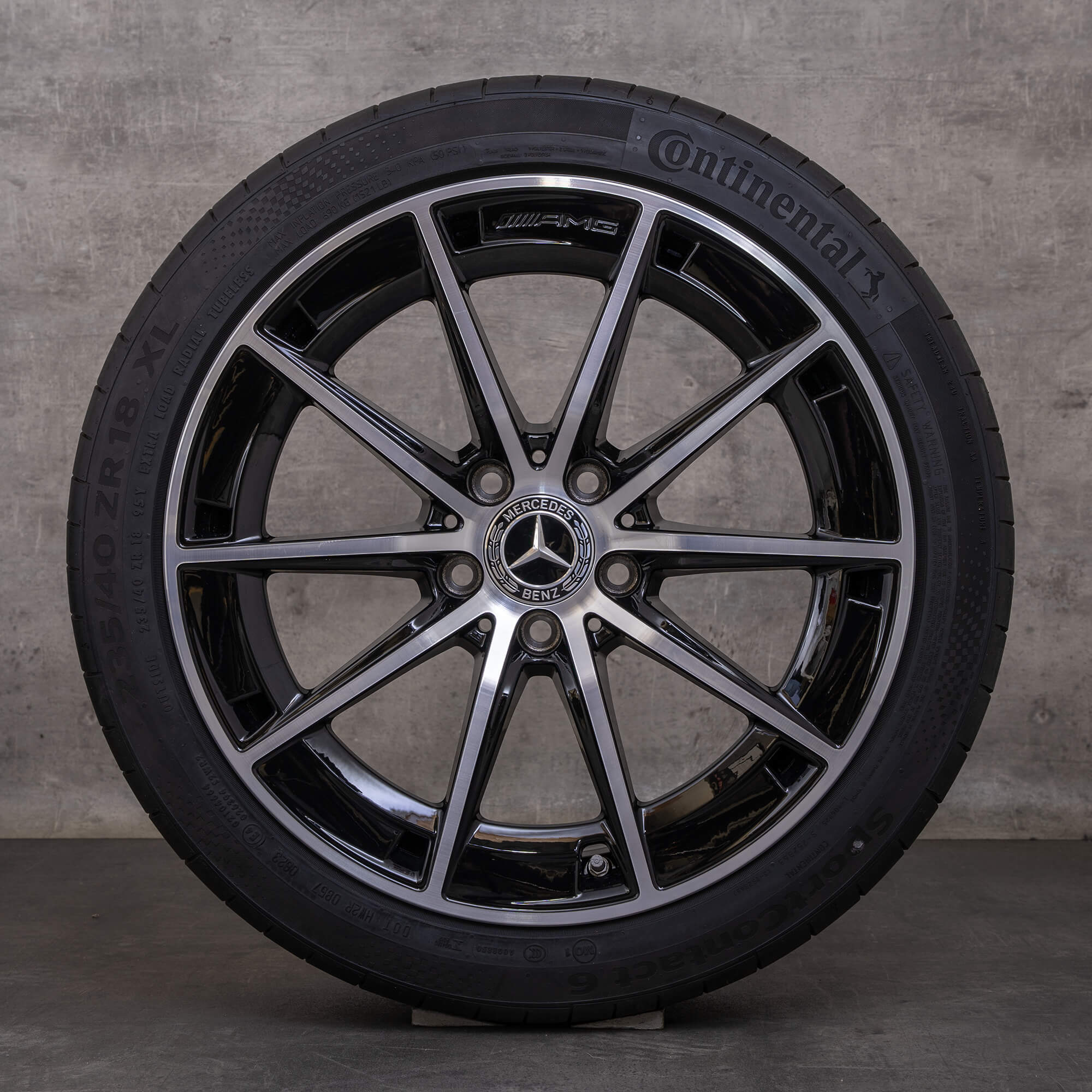 Oryginał Mercedes Benz CLA 35 AMG koła 18 cali C118 letnie A1184010500 czarne polerowane NOWOŚĆ
