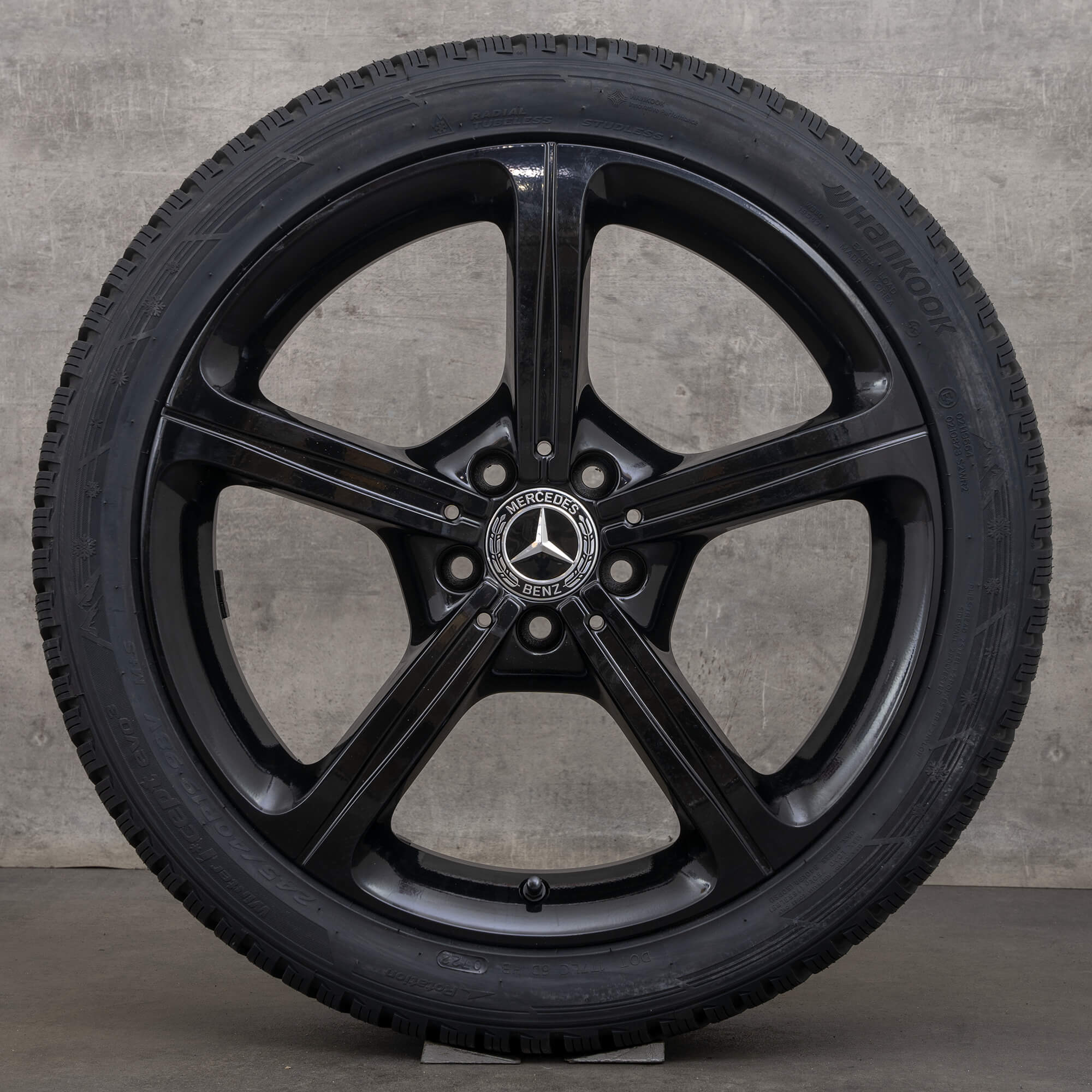 Originální zimní kola Mercedes-Benz CLS 19 palců, disky C257 A2574011000, černé