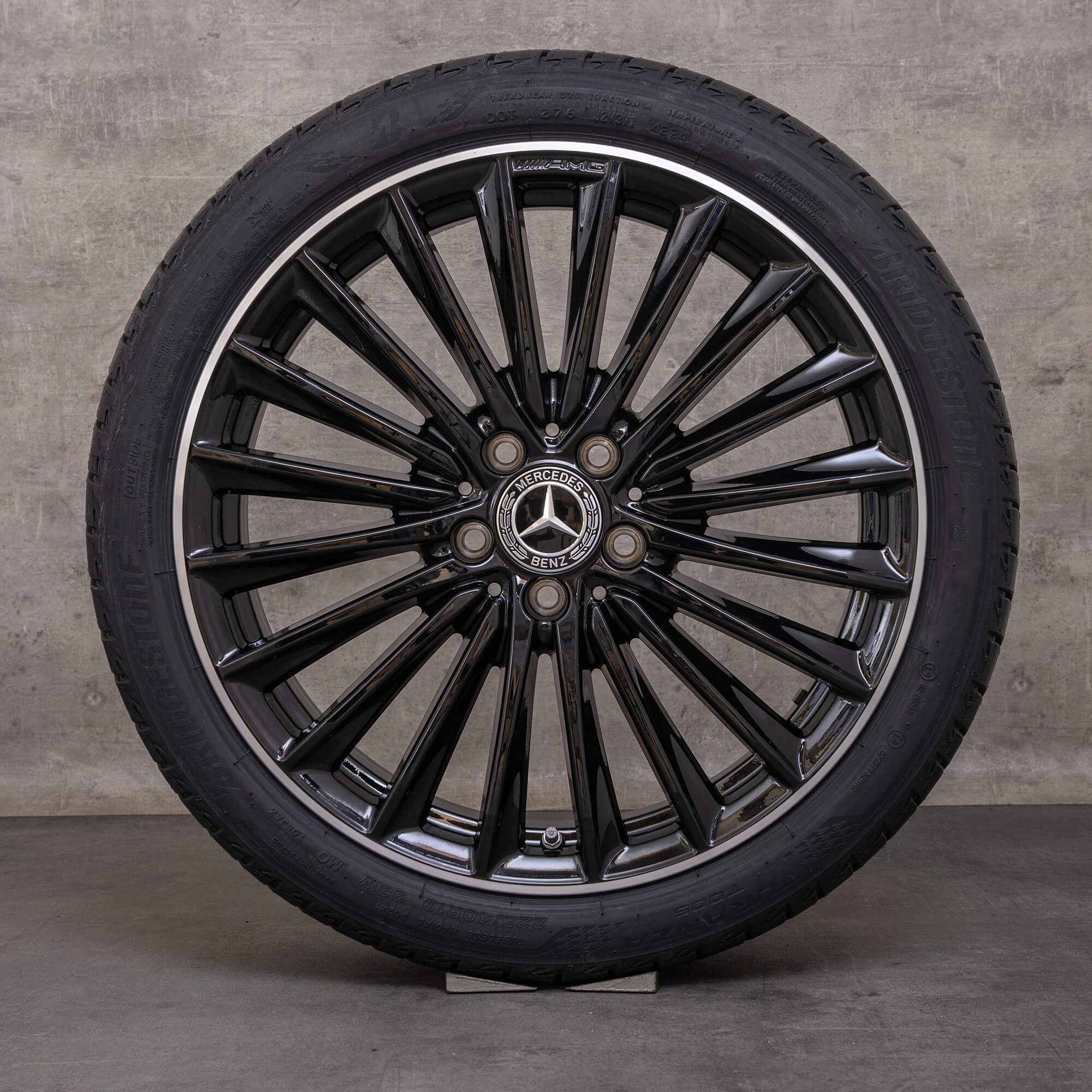 Original AMG Mercedes Benz A B Klasse CLA 19 Zoll W177 W247 C118 X118 Felgen Sommerreifen A1774014200 schwarz glanzgedreht Sommerräder NEU