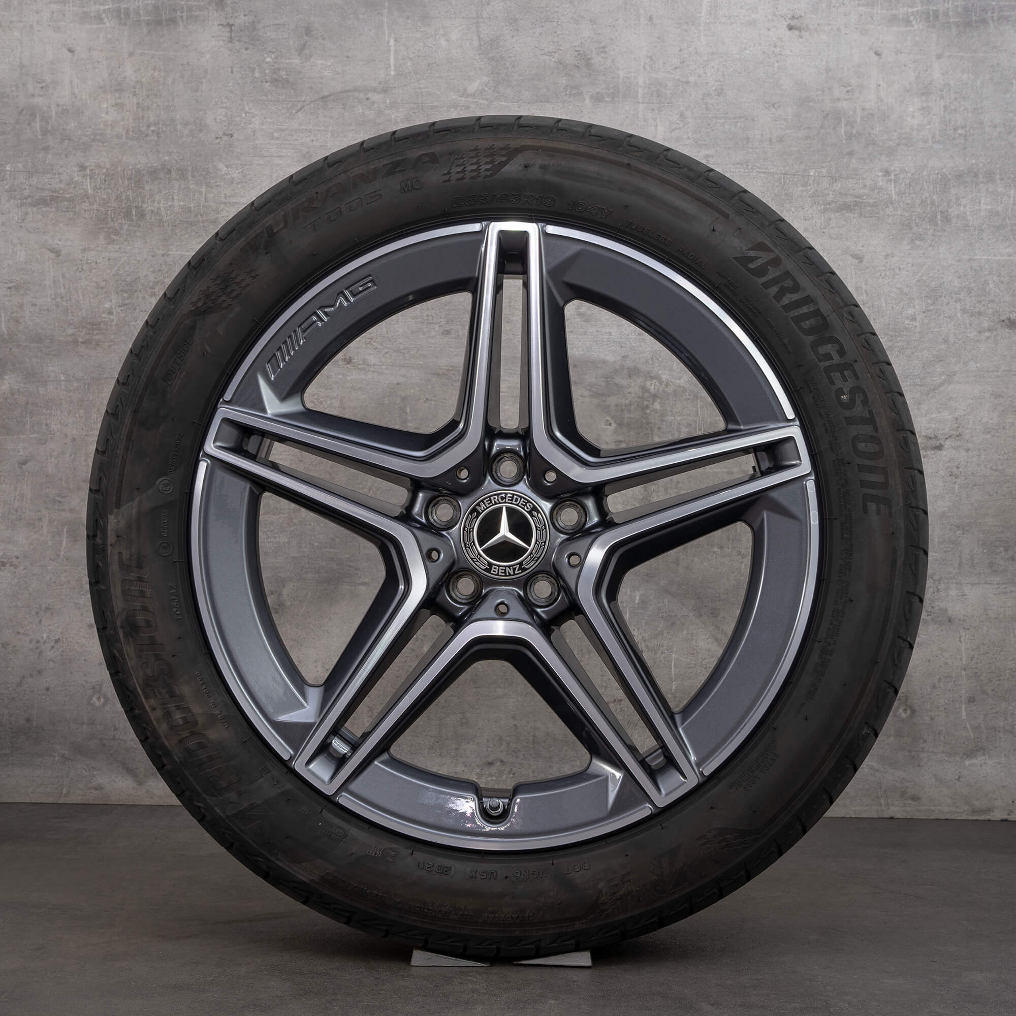 Oryginalne koła zimowe Mercedes-Benz Klasy S AMG 19 cali W223 V223 A2234011300 w kolorze himalaya grey z efektem diamond cut