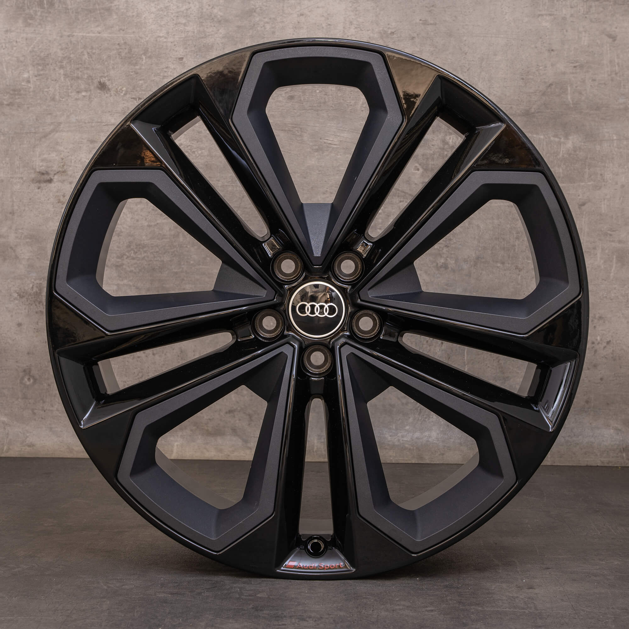 Originale Audi Q5 SQ5 felger 21 tommer FY 80A601025AS sort høyglans titan matt