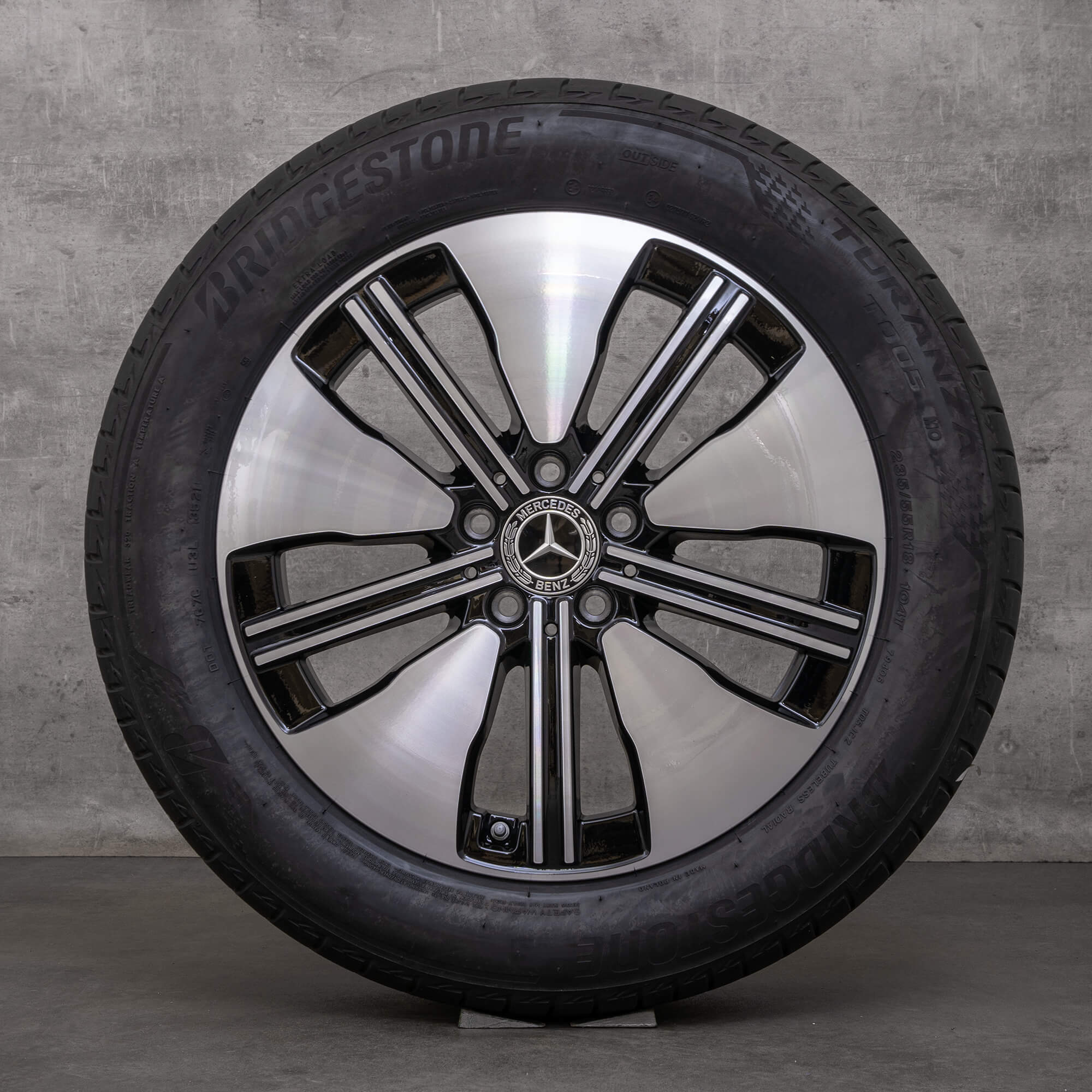 Jantes de verão Mercedes Benz EQA EQB 18 polegadas H243 X243 A2434011300 preto brilhante torneado