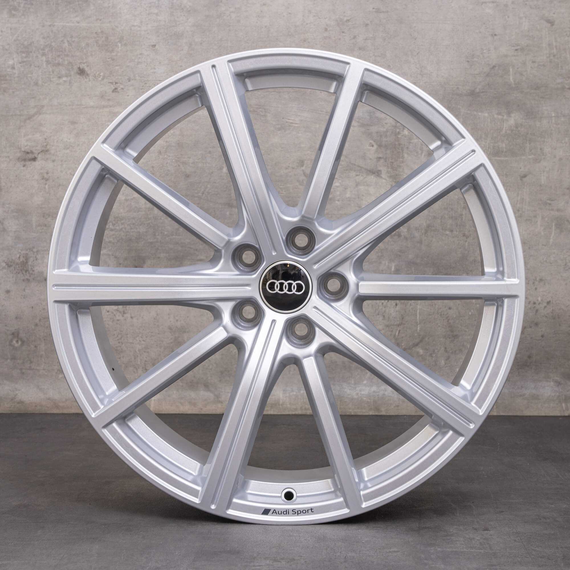 Audi Q3 RSQ3 jantes 20 polegadas F3 83A601025BC prata