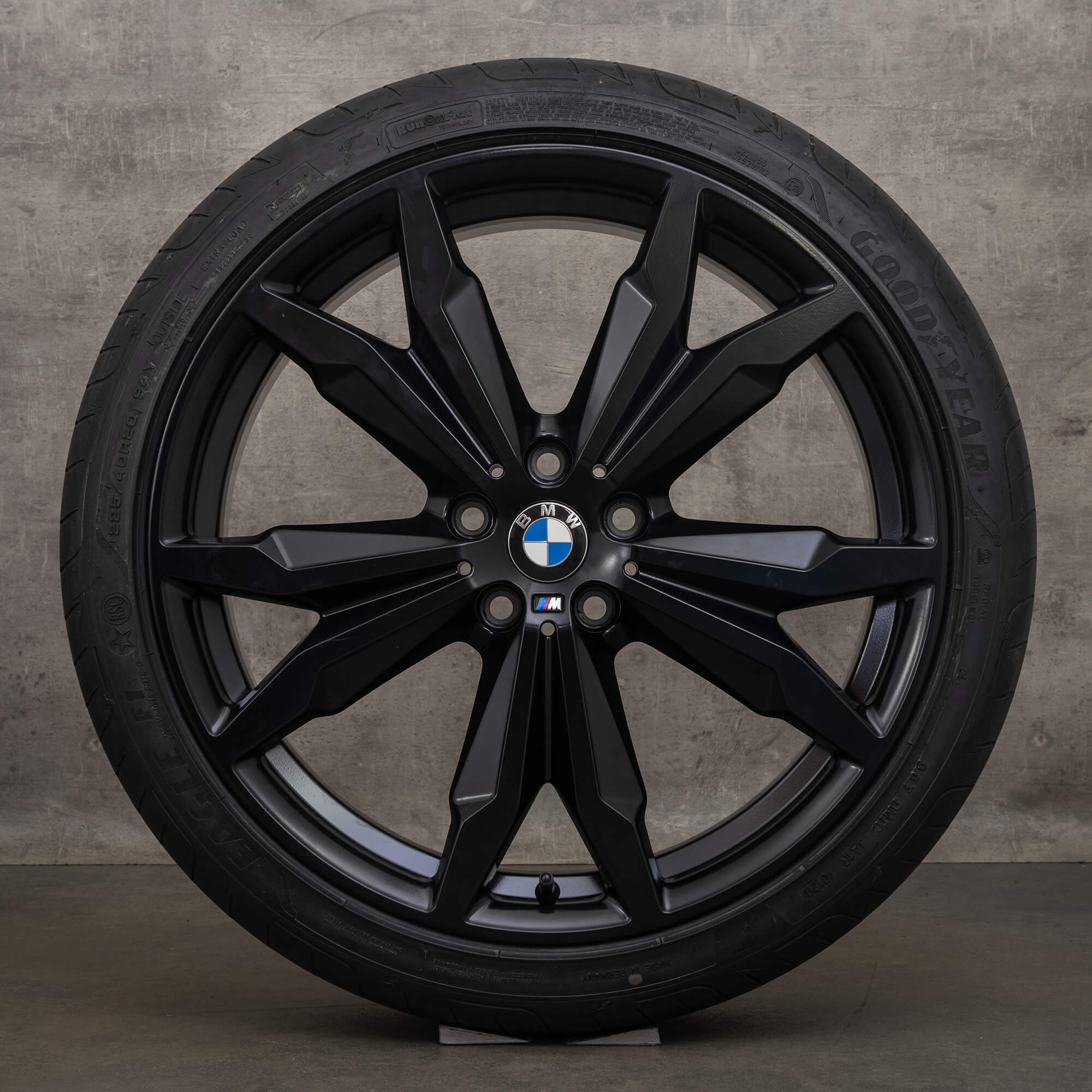 Original BMW X1 F48 X2 F39 20 pulgadas llantas neumáticos de invierno estilo 716 M 8008622 negro mate ruedas