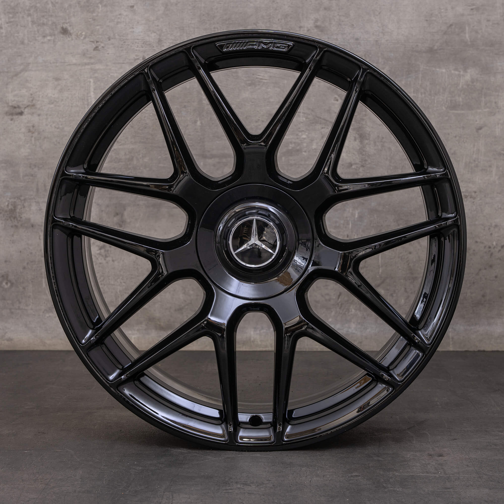 Original Mercedes Benz CLA 45 & S AMG Felgen 19 Zoll C118 X118 A1774012400 schwarz glanz