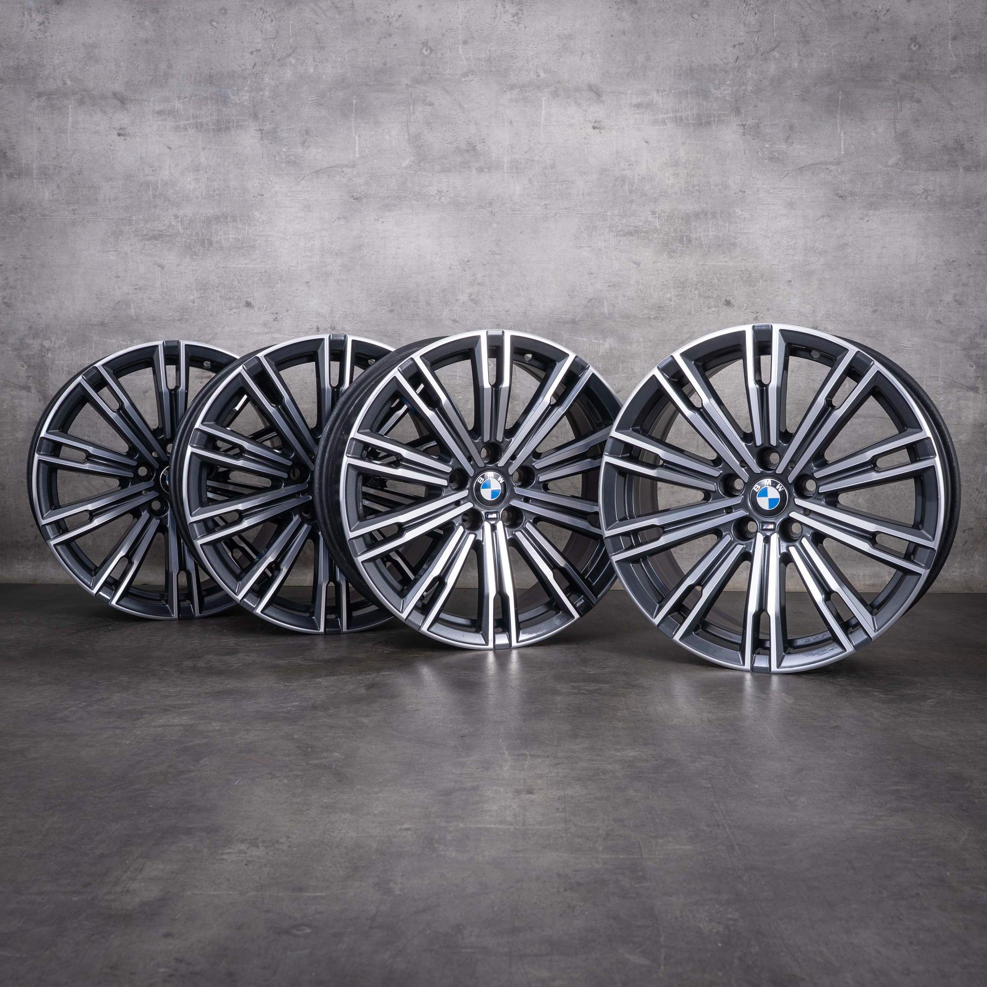 Original BMW 2er 3er 4er 18 Zoll G42 G20 G21 G22 G23 Felgen 790 M 8089890 8089891 midnight grey glanzgedreht