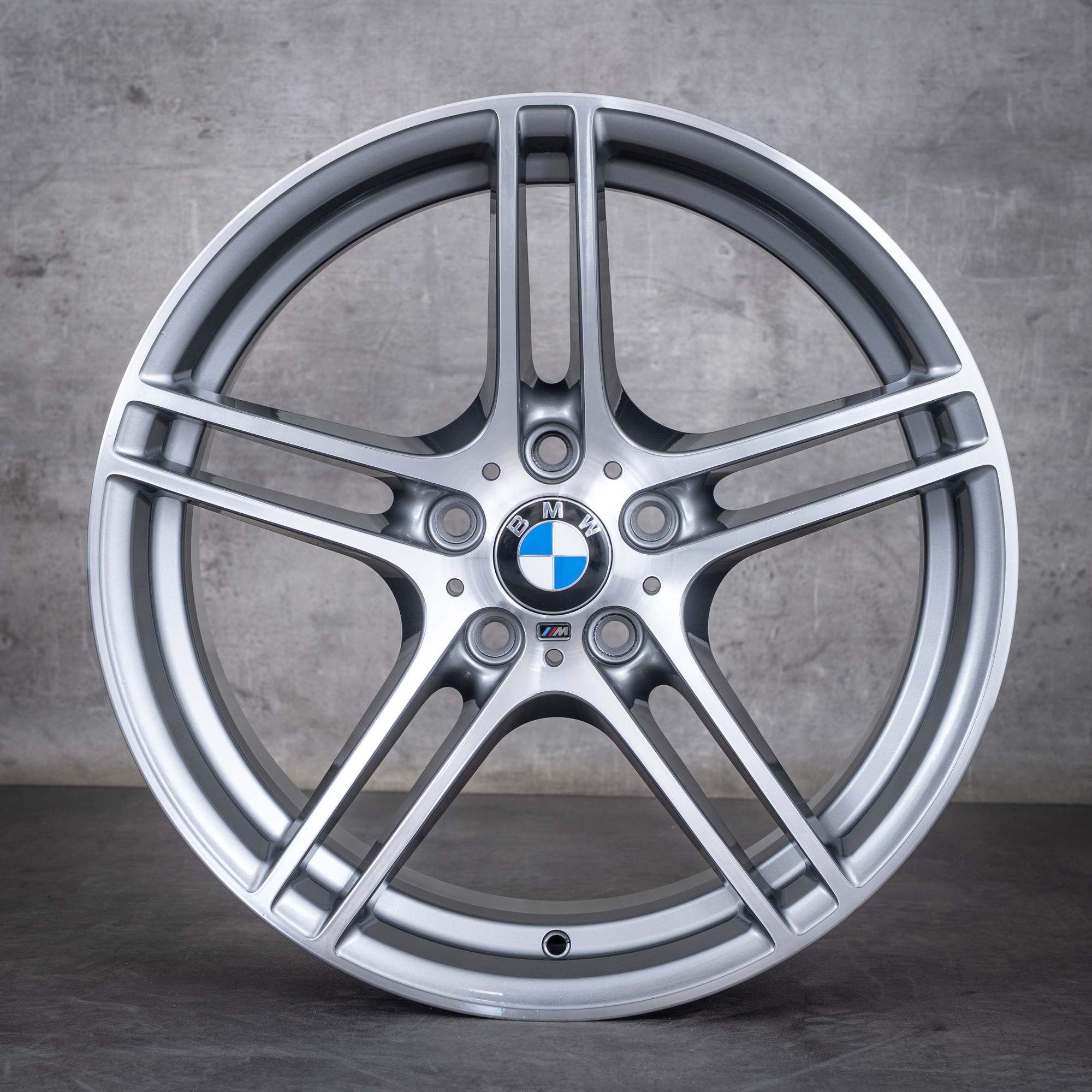 Originele BMW 3 Serie velgen 19 inch E90 E91 E92 E93 Styling 313 M 7844343 7844344 ferrogrijs gepolijst NIEUW