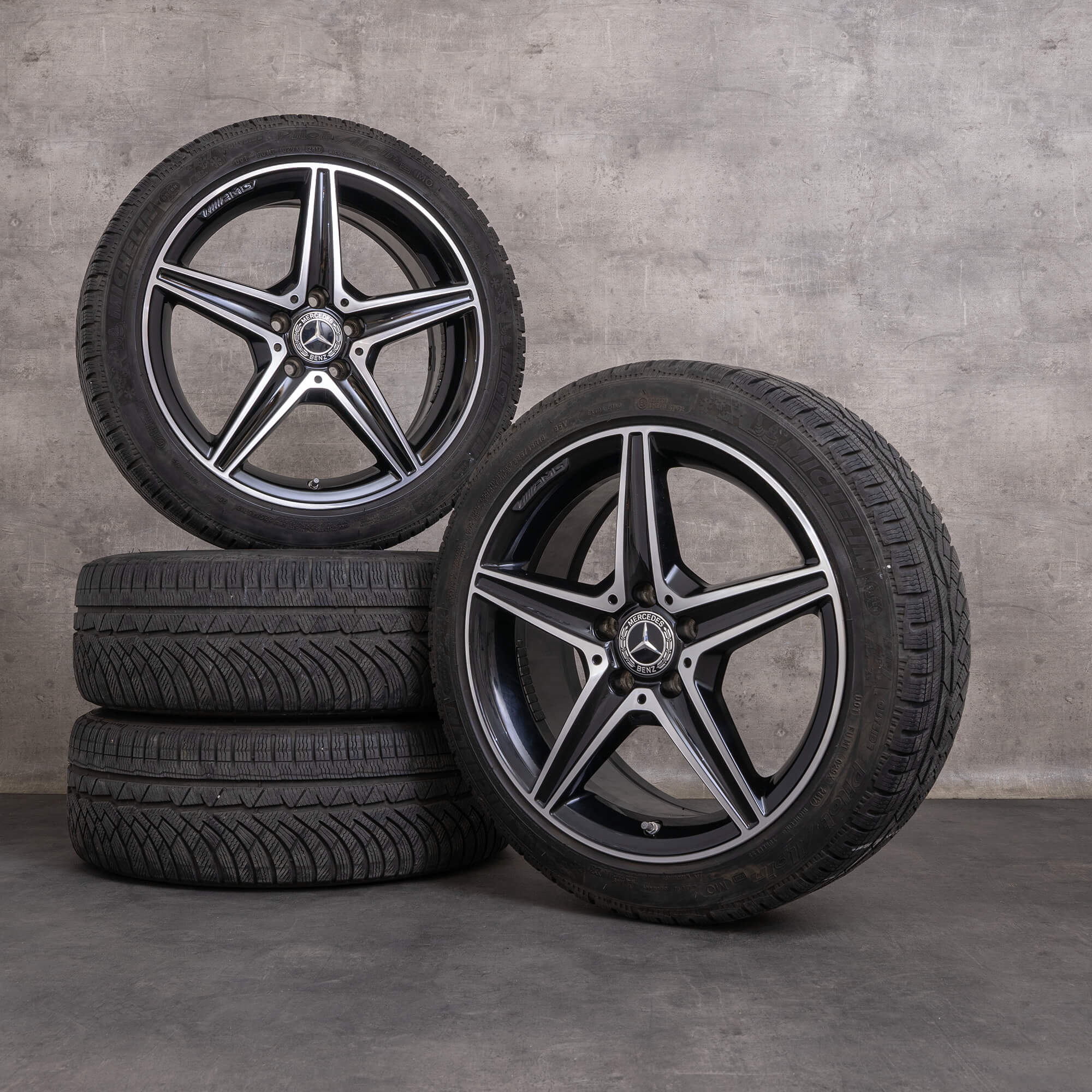 Original Mercedes Benz C-Klasse AMG C43 C450 Sport Winterräder 18 Zoll W205 S205 C205 A205 Felgen A2054014800 A2054011100 schwarz glanzgedreht