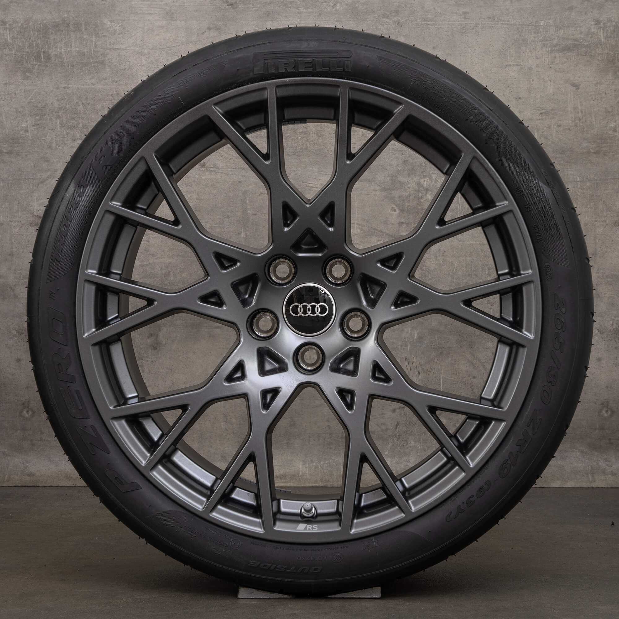 Genuine Audi RS3 cerchi 19 pollici 8Y ruote estive 8Y0601025CK 8Y0601025CL grigio NUOVO