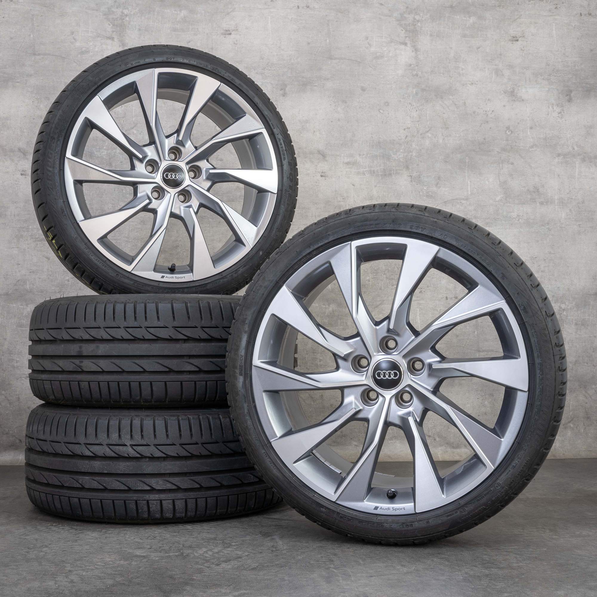 Original Audi A4 S4 Felgen 19 Zoll B9 8W Sommerräder 8W0601025EL Turbinen Design anthrazit glanzgedreht