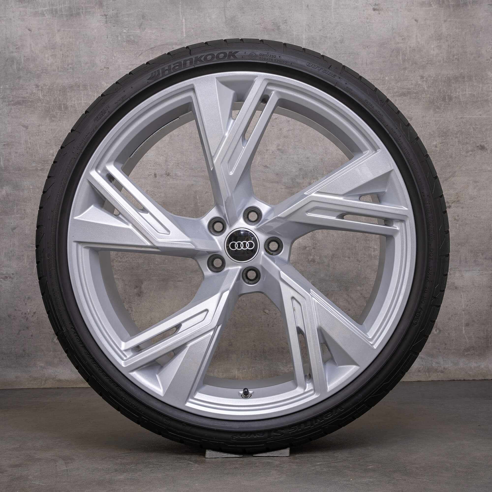 OEM Audi RS6 RS7 rims 22 inch 4K C8 4K0601025R Trapez silver
