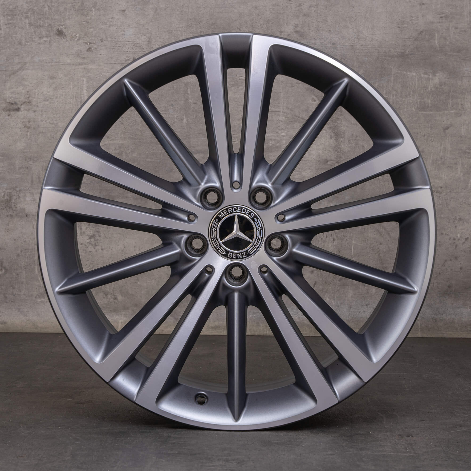 Oryginalne felgi Mercedes Benz CLS 19 cali W257 C257 A2574010300 tytanowy mat polerowane na wysoki połysk