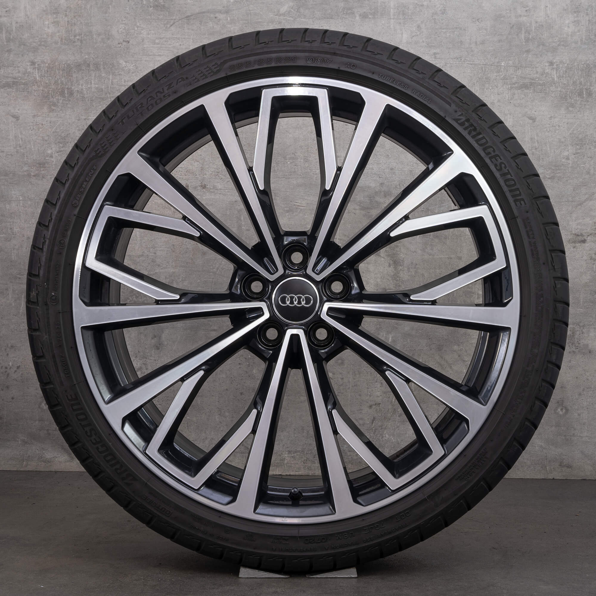 Audi A6 S6 4K C8 Sommerräder 21 Zoll Alufelgen Sommeerreifen 4K0601025L