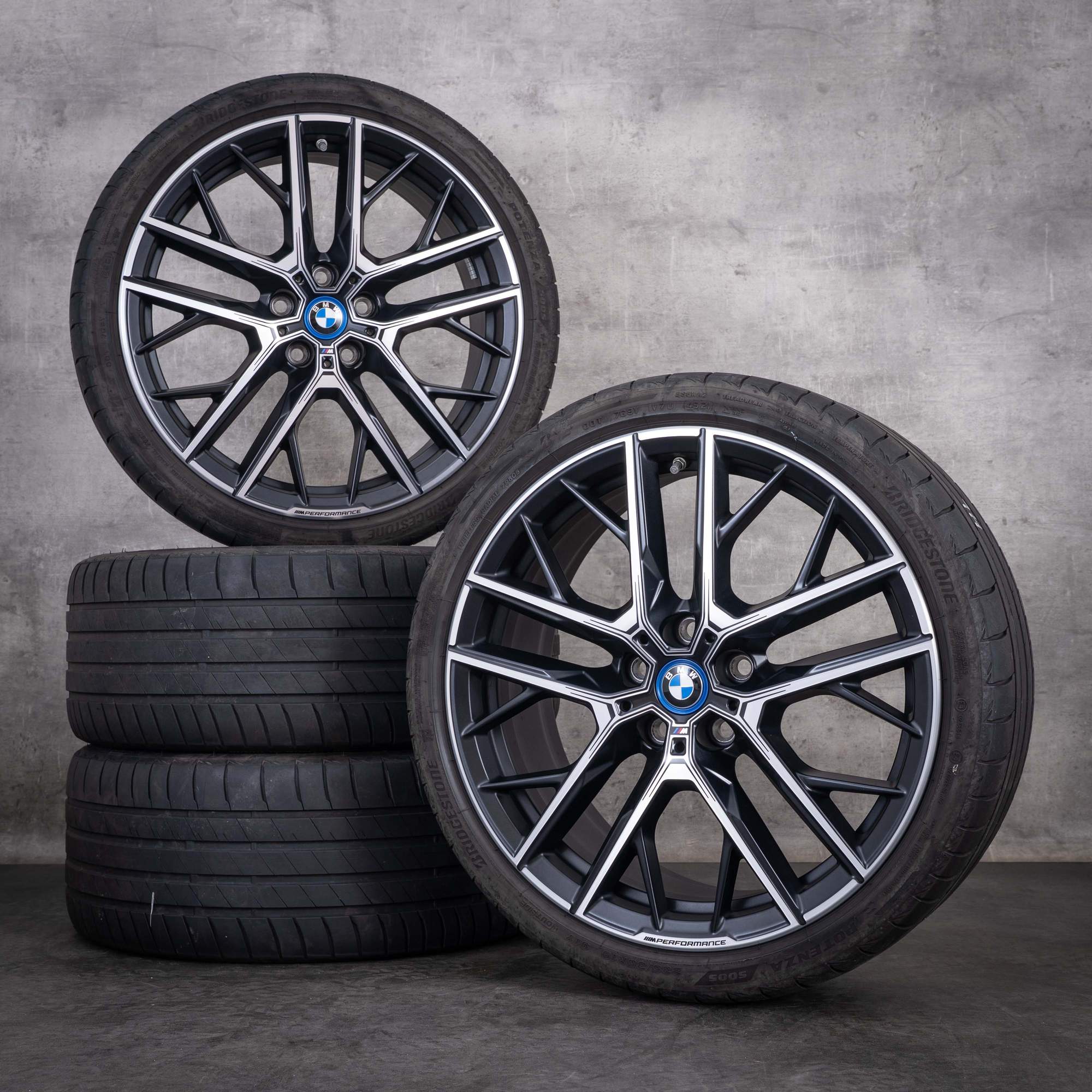 Original BMW 1er 2er Sommerräder 19 Zoll F40 F44 Gran Coupe Felgen Styling 555 M 6856093 schwarz matt glanzgedreht