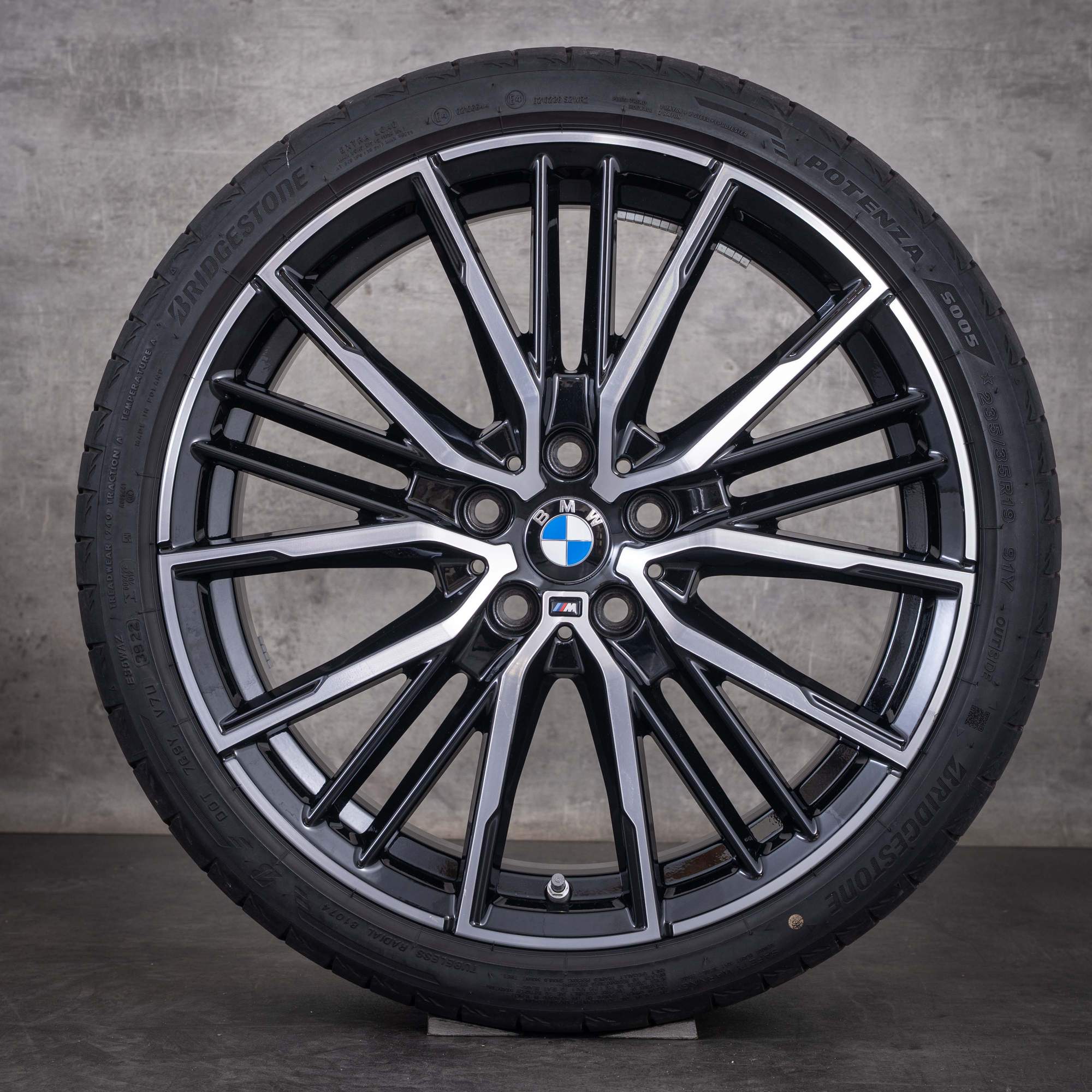 Original BMW 1er 2er Felgen 19 Zoll F40 F44 Gran Coupe Sommerräder Styling 552 M 8092356 schwarz glanzgedreht