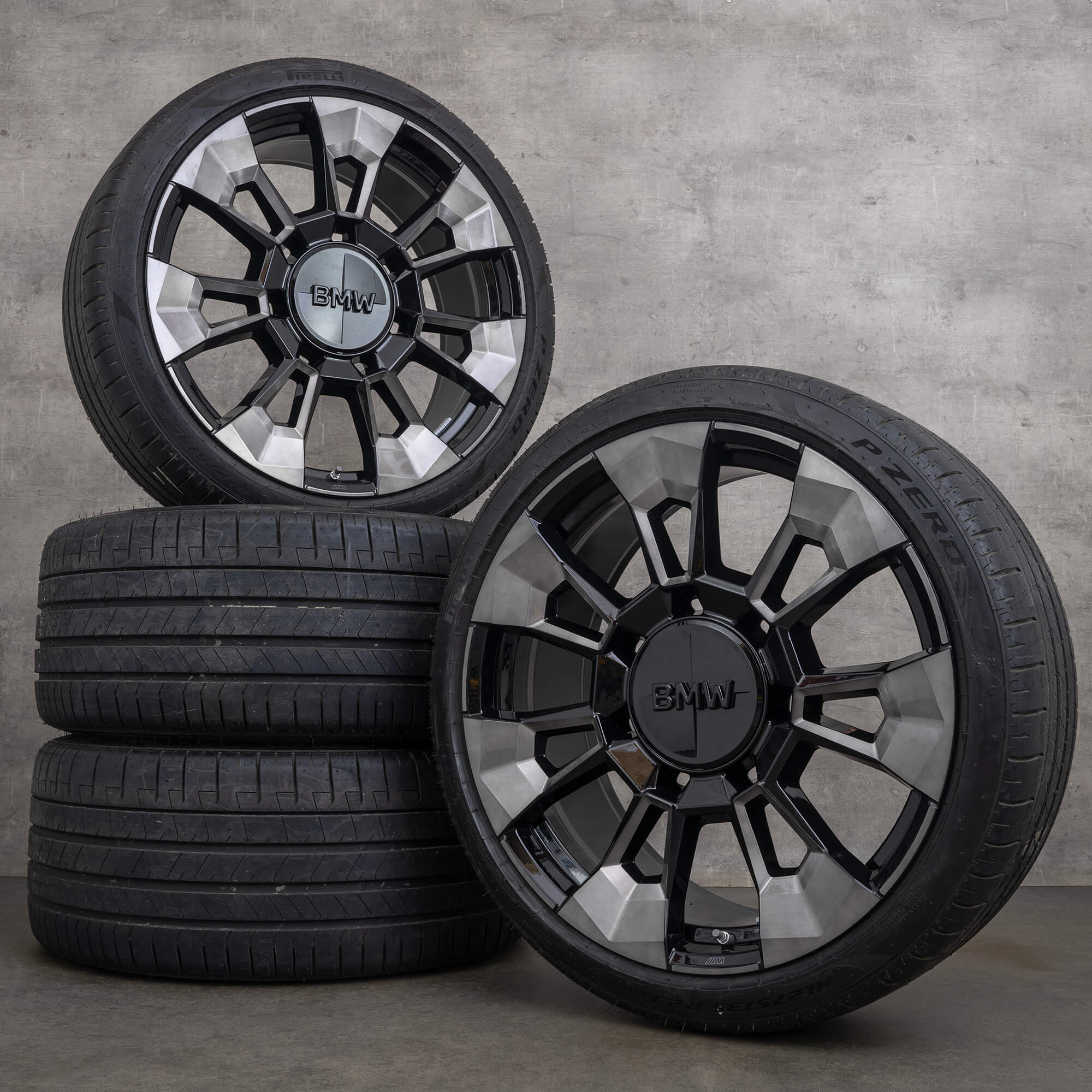 Cerchi estivi BMW XM G09 da 23 pollici Pneumatici 6856021 6856022