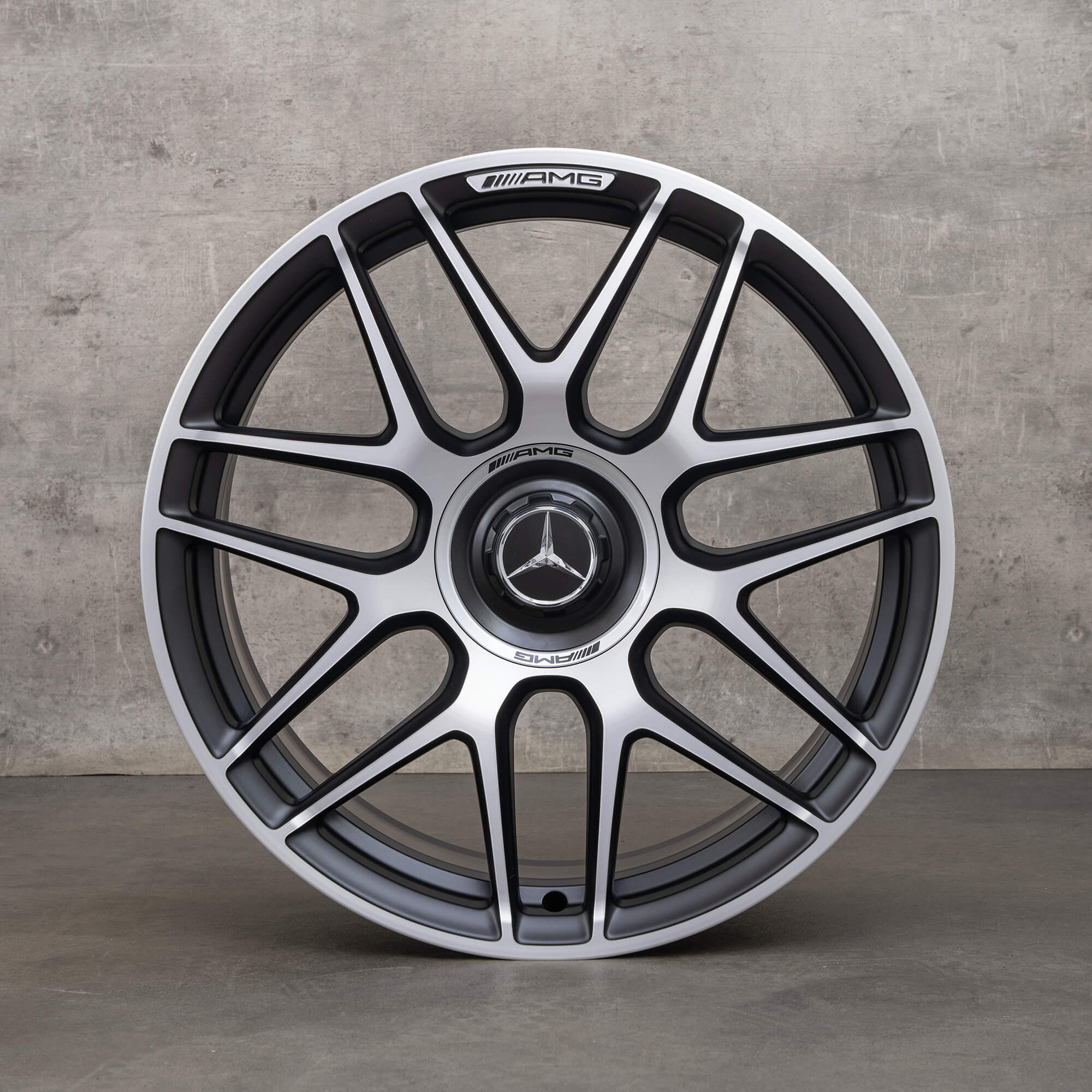 AMGライン 純正ホイール18インチ (c118 x118) AMG Mercedes Benz CLA45 C118 X118 Shooting Brake 19 inch rims