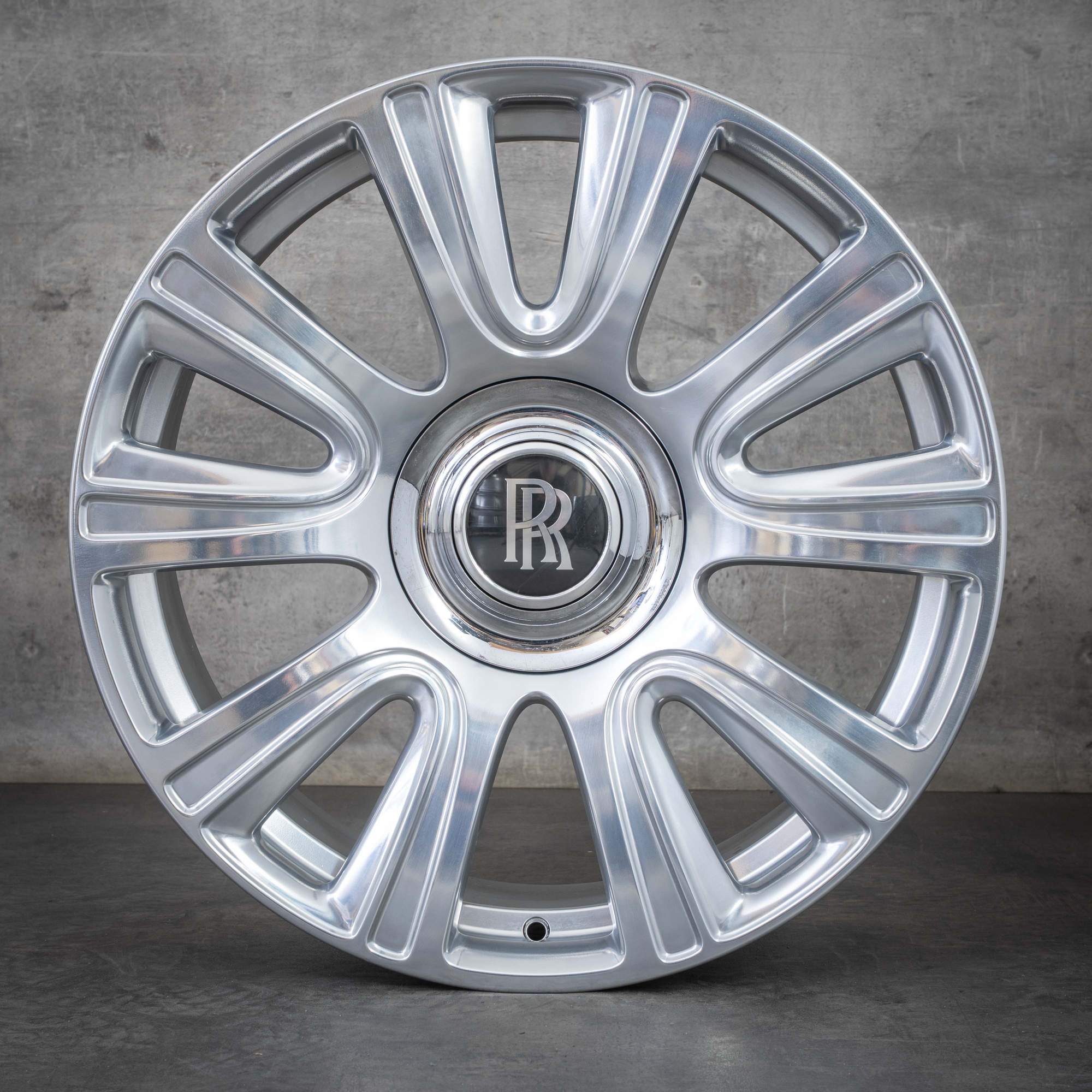 Oryginał Rolls Royce Ghost Wraith Dawn felgi 21 cali styl 653 6864987 6864988 chrom polerowany
