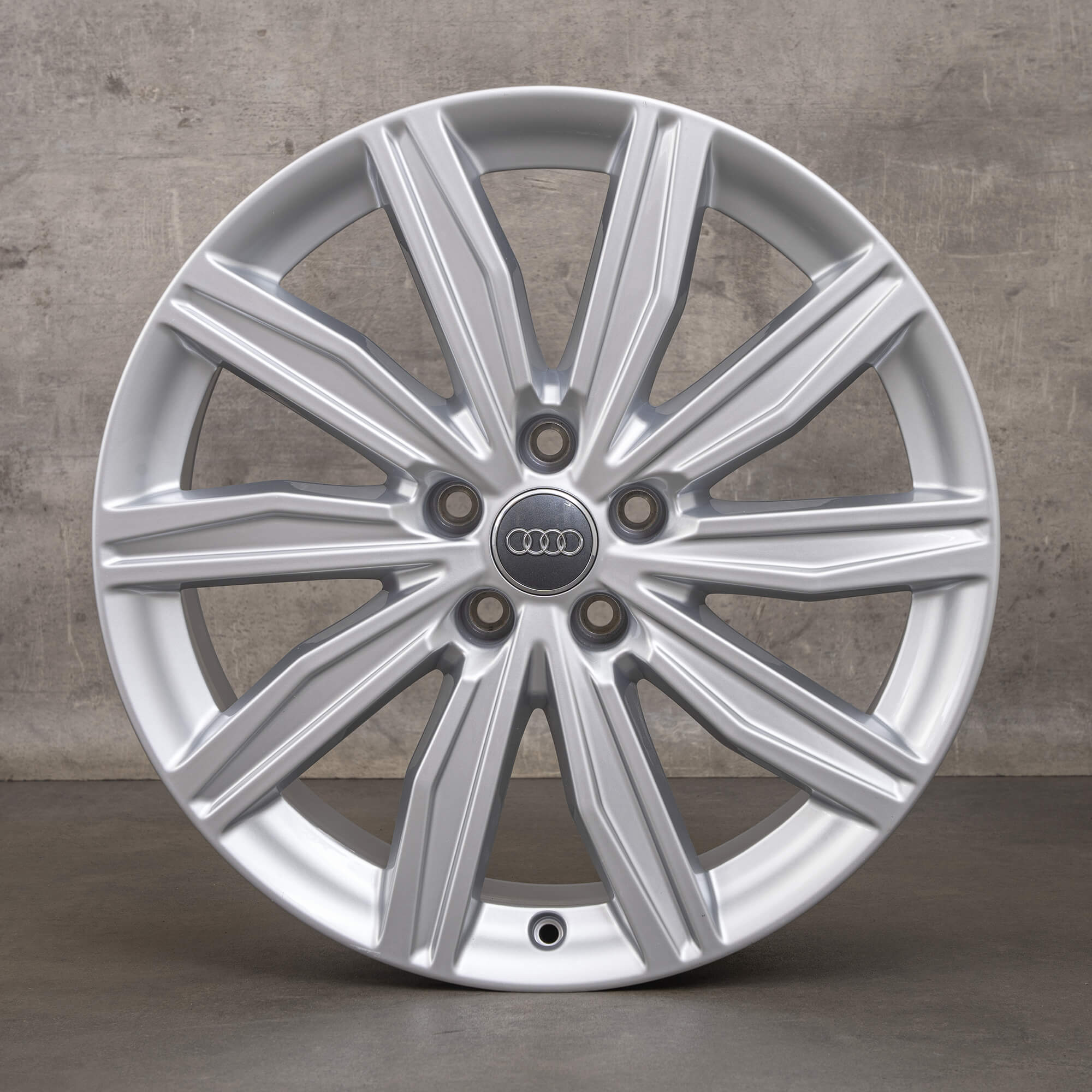 Llantas originales Audi A6 S6 4K C8 de 19 pulgadas dinámicas 4K0601025M