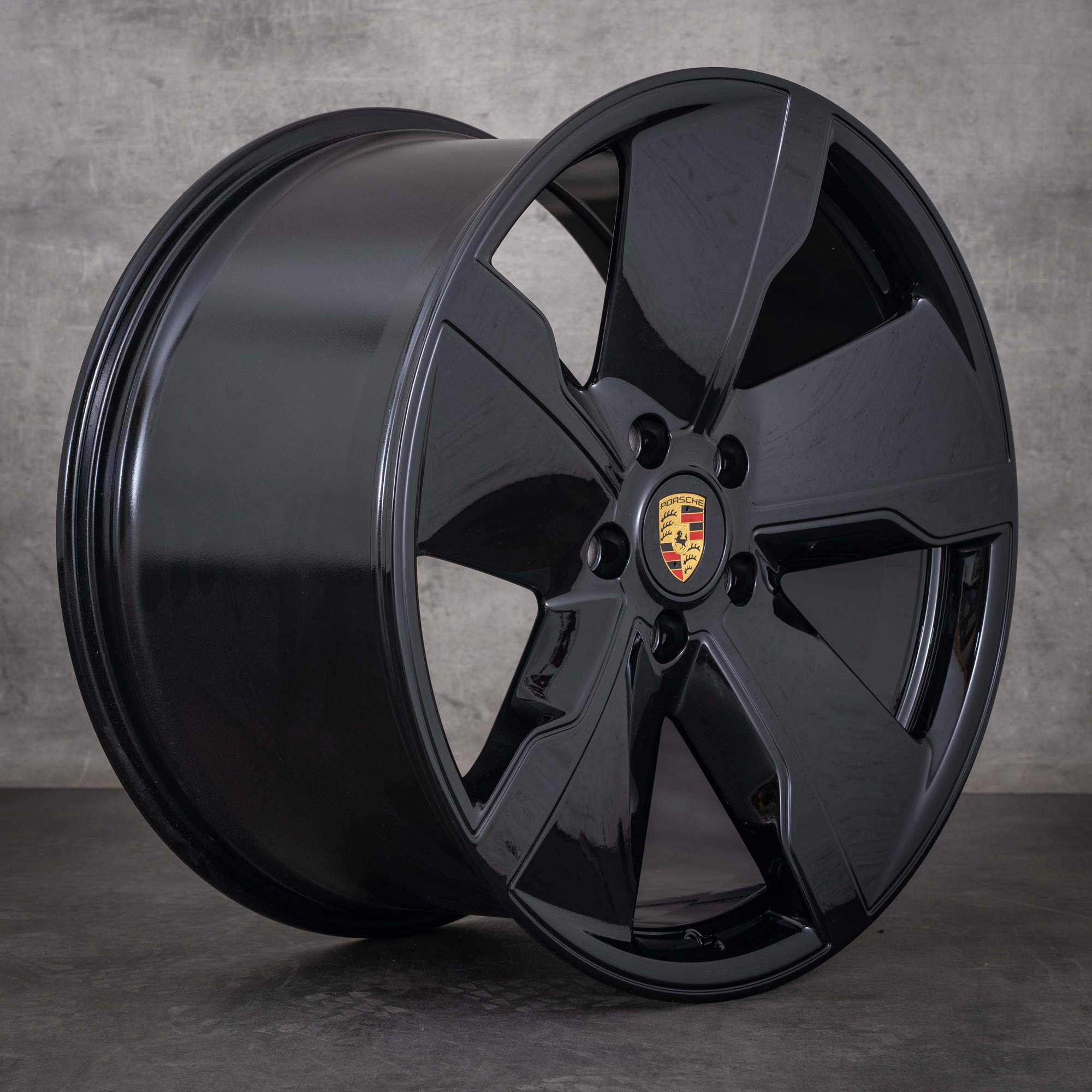 Oryginalna felga do Porsche Taycan 21 cali 9J1 4S GTS Turbo 9J1601025R Exclusive Design czarna z połyskiem